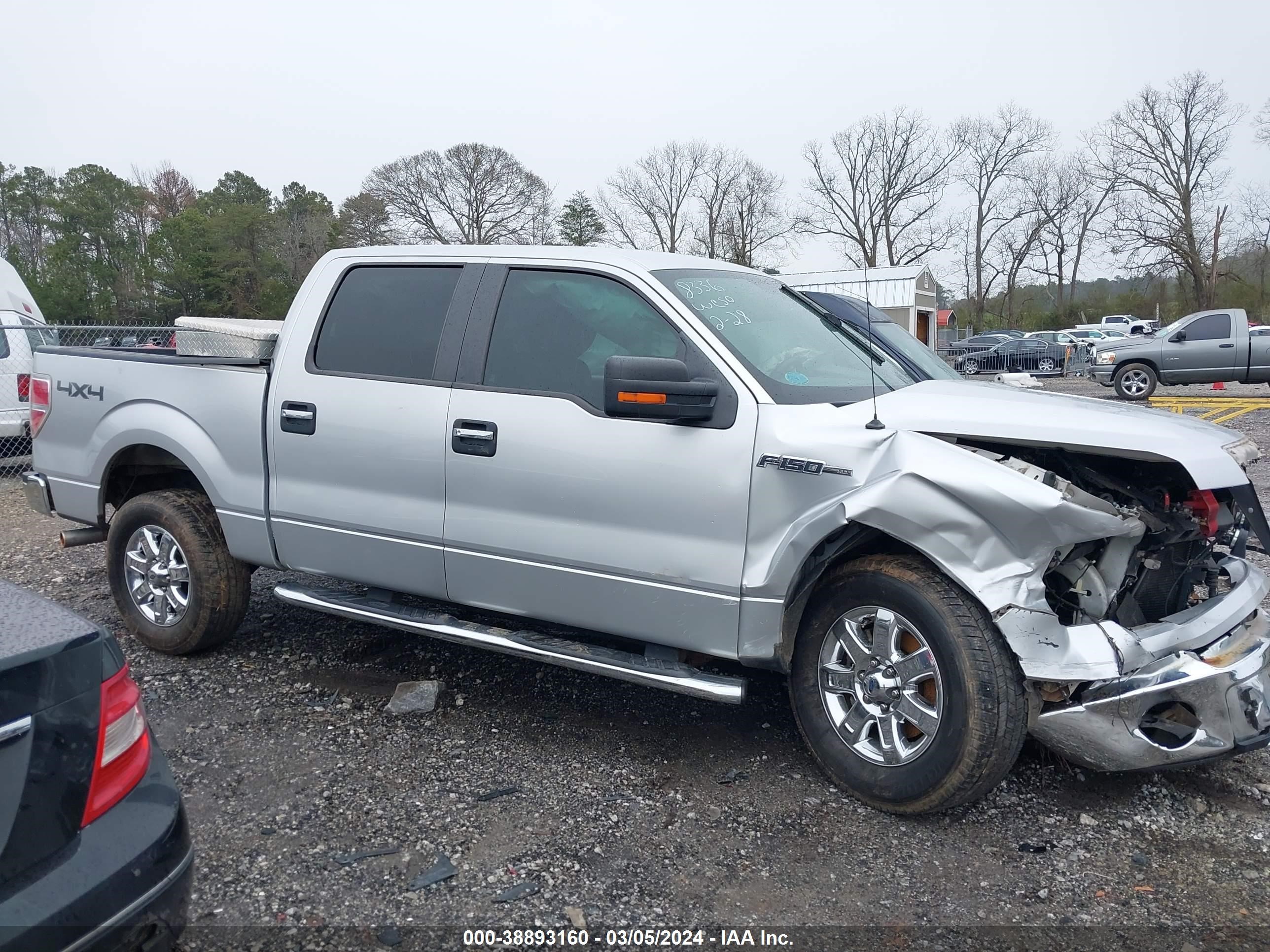 Photo 12 VIN: 1FTFW1EF3CFC48336 - FORD F-150 