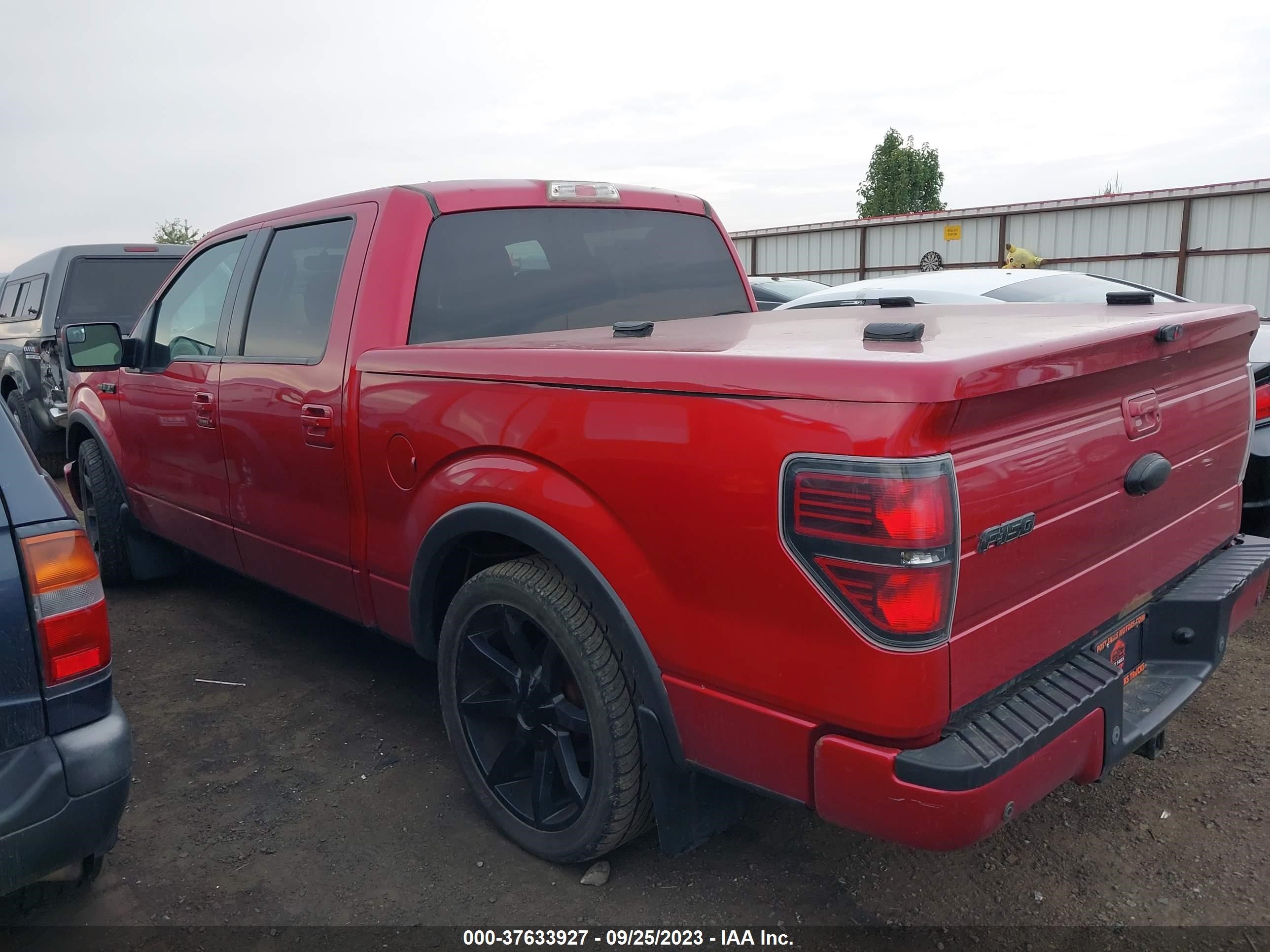 Photo 2 VIN: 1FTFW1EF4BKD93326 - FORD F-150 