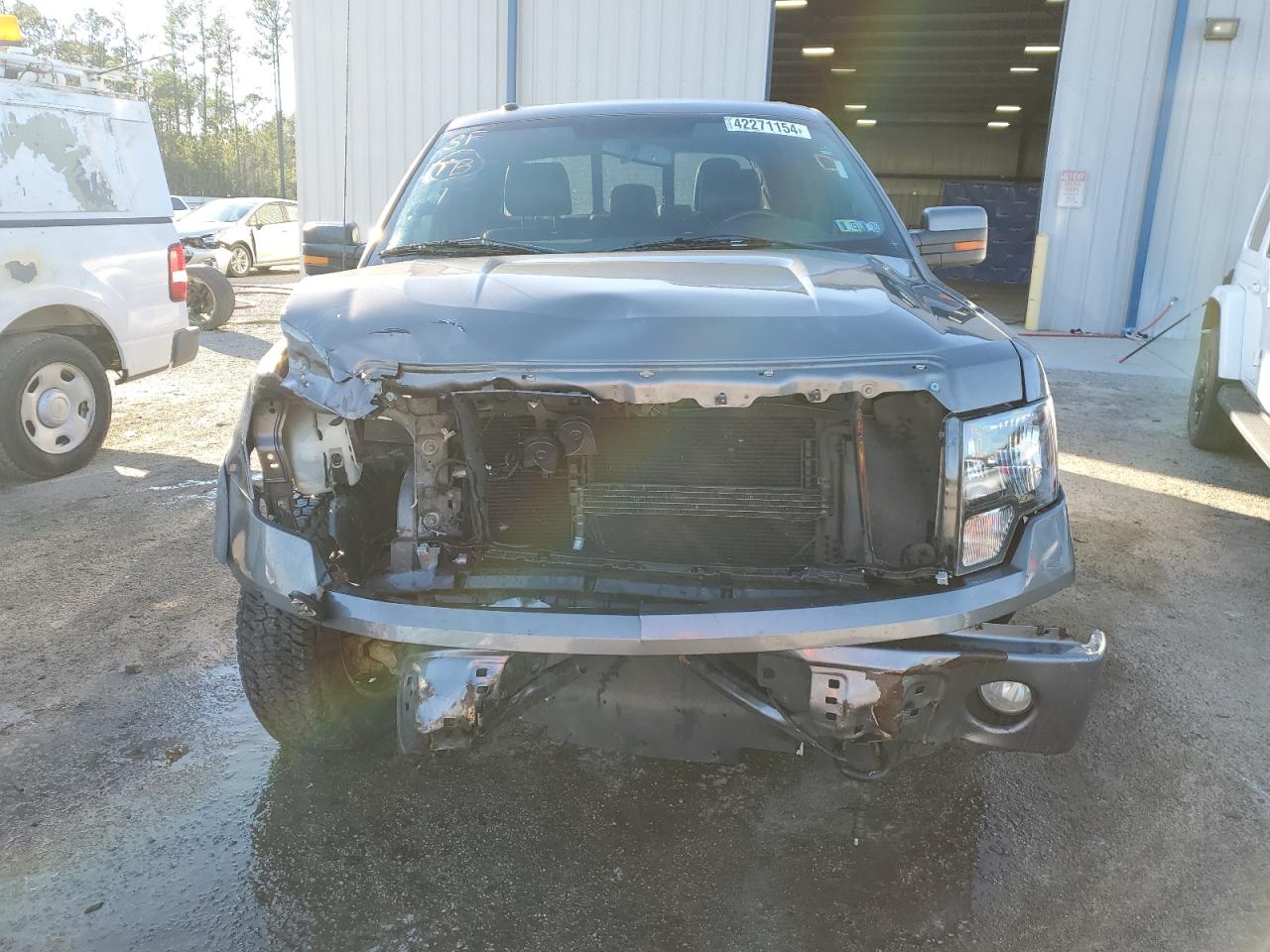 Photo 4 VIN: 1FTFW1EF4CFA50865 - FORD F-150 