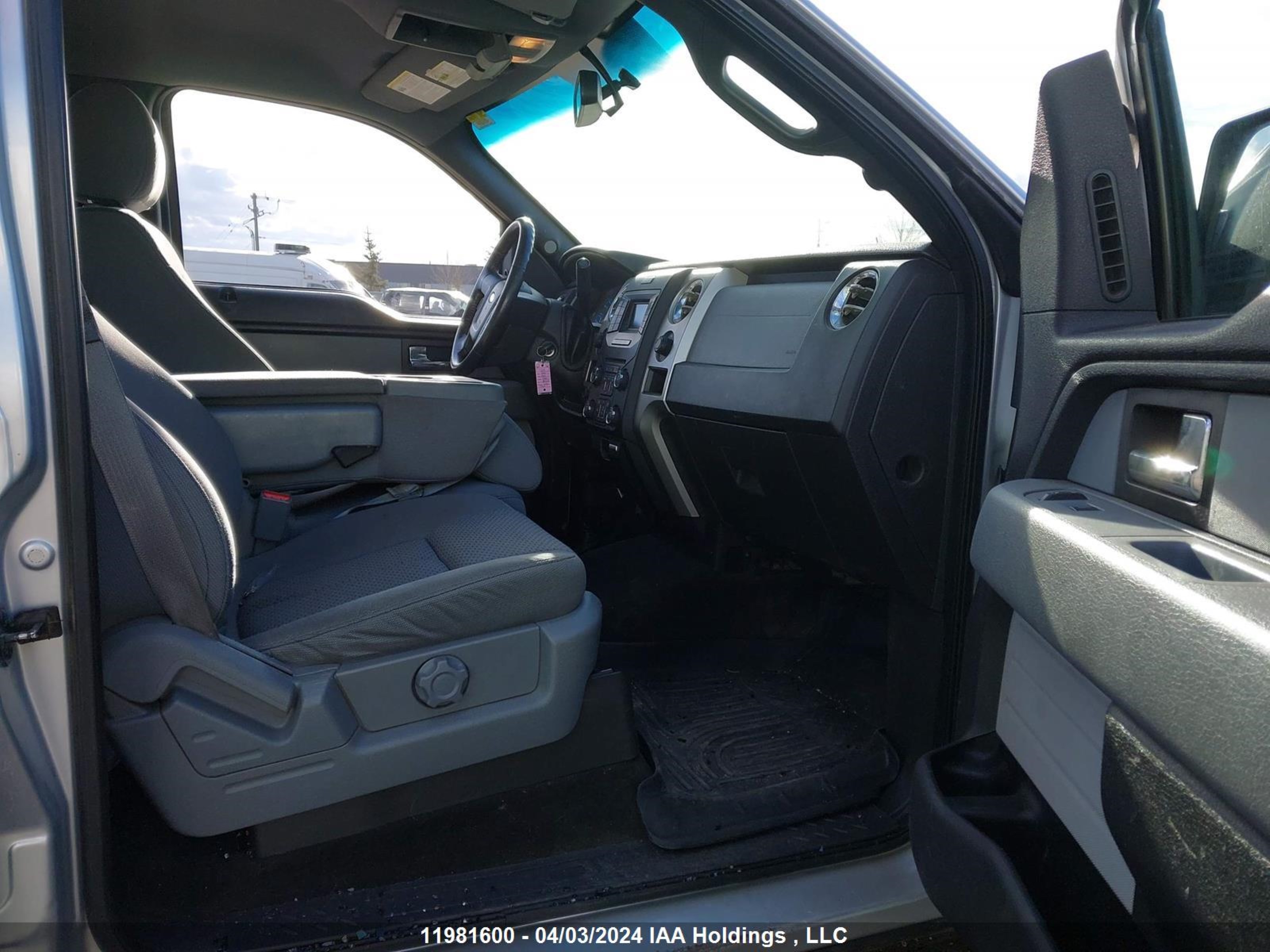 Photo 4 VIN: 1FTFW1EF6EFB22295 - FORD F-150 