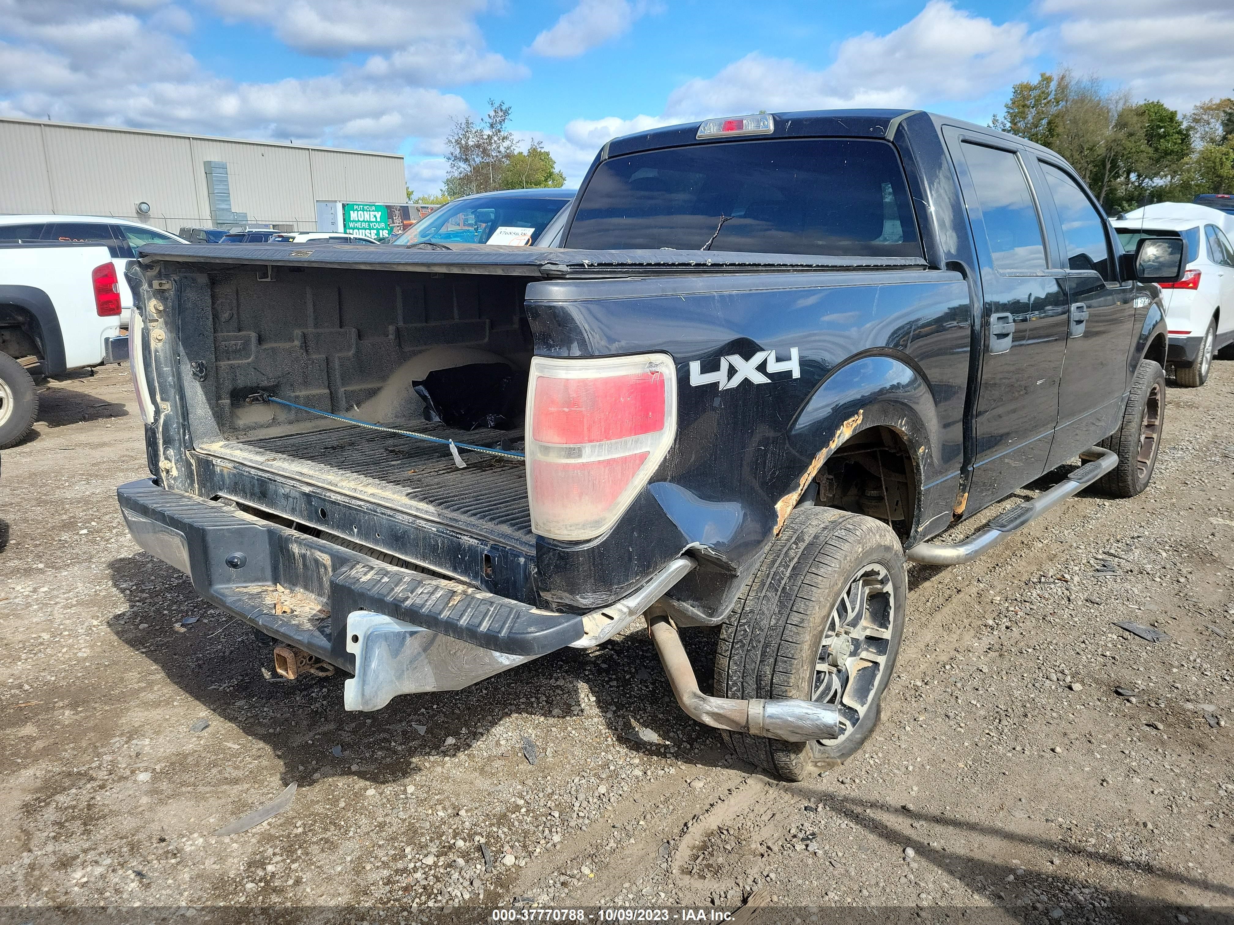 Photo 3 VIN: 1FTFW1EF7DKF73774 - FORD F-150 