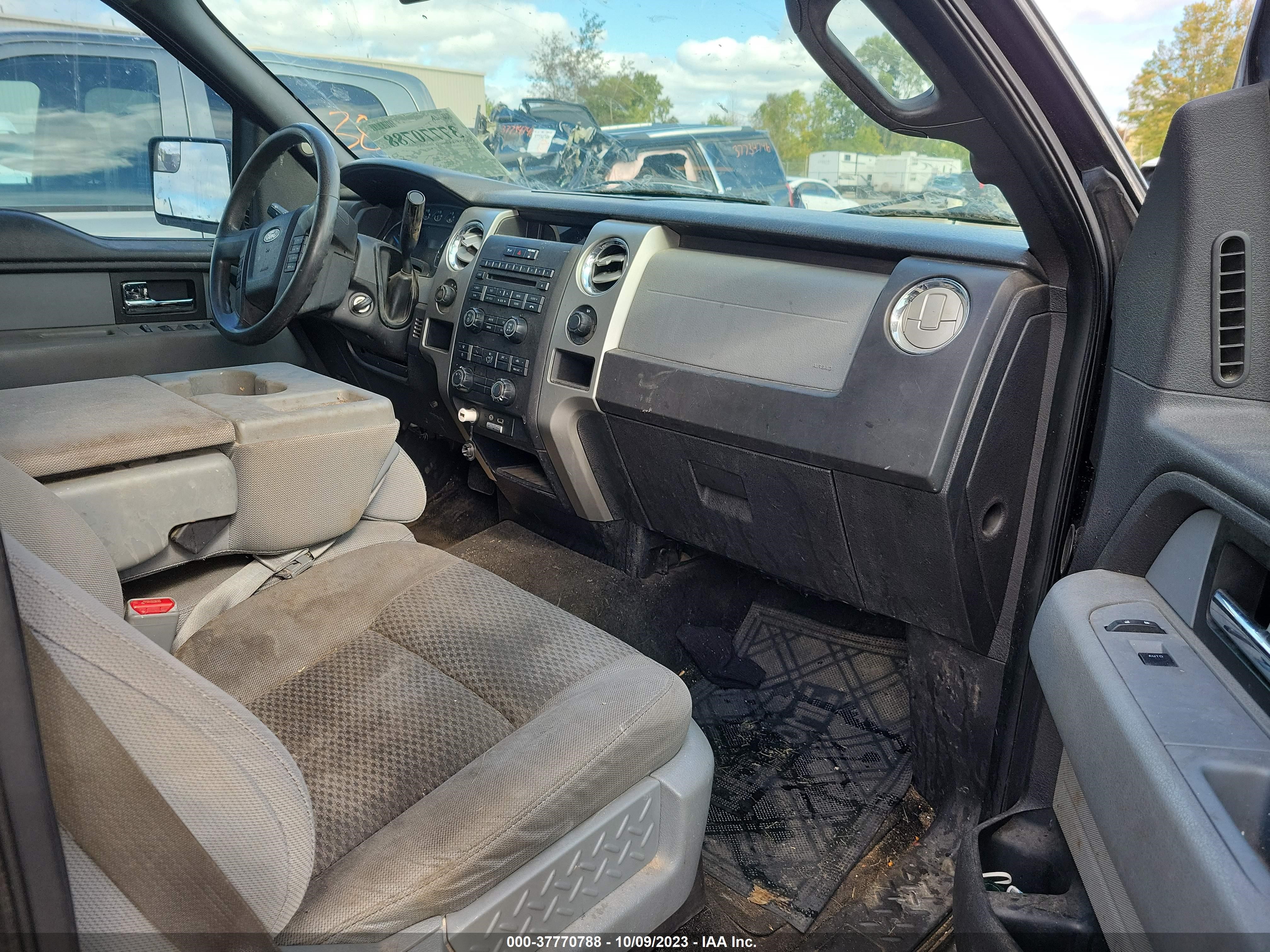 Photo 4 VIN: 1FTFW1EF7DKF73774 - FORD F-150 