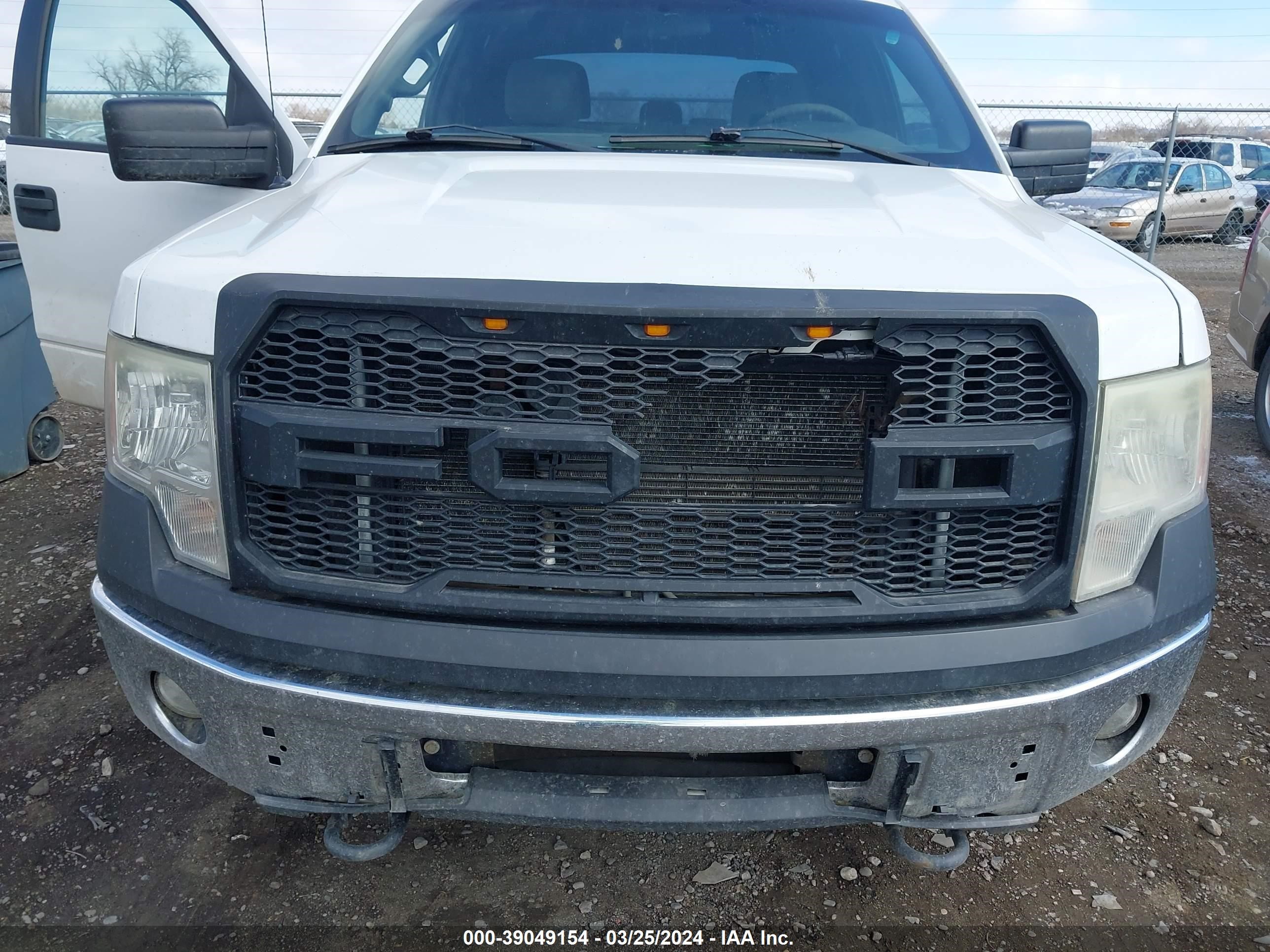 Photo 5 VIN: 1FTFW1EF8DKF64856 - FORD F-150 