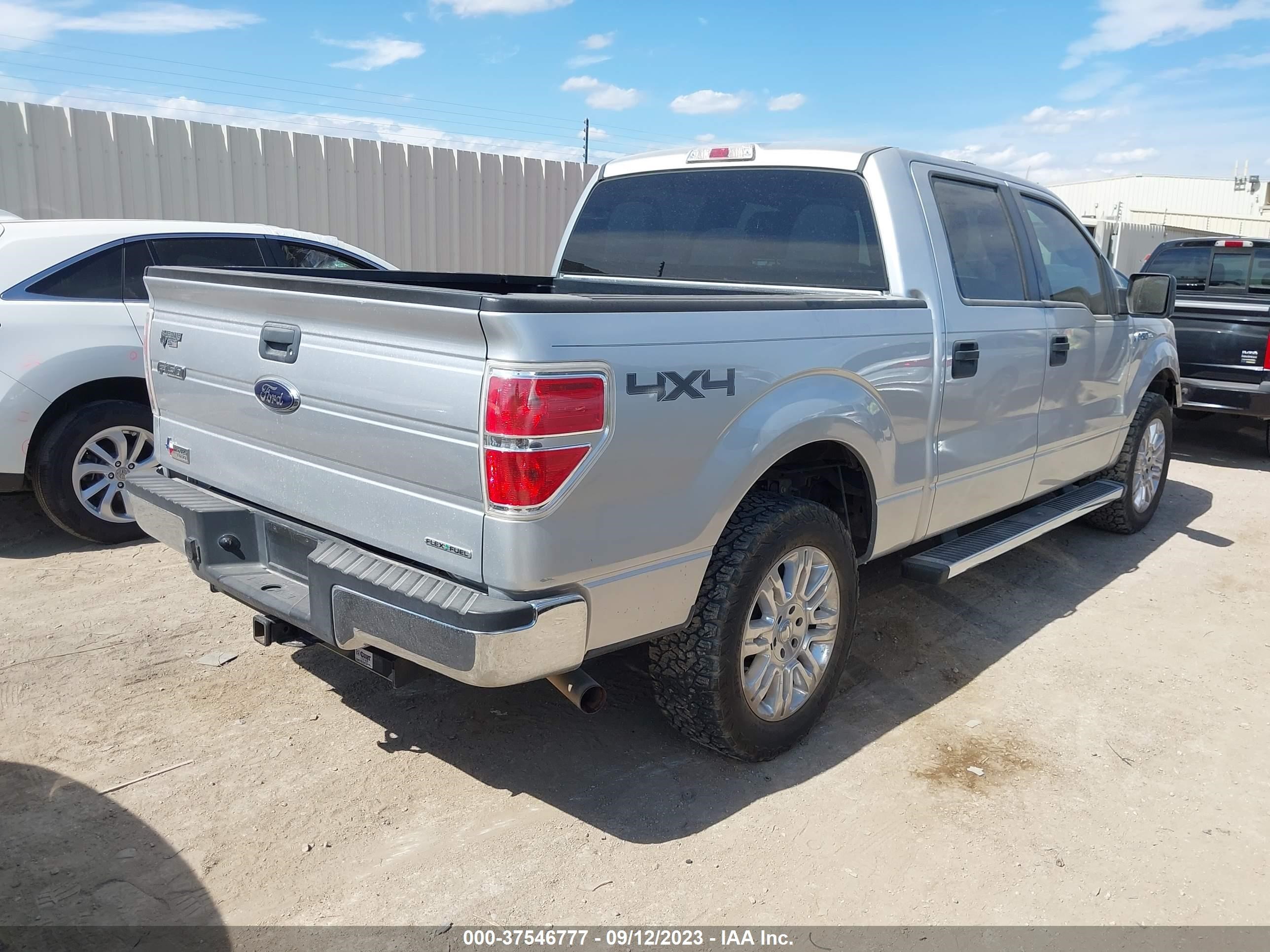 Photo 3 VIN: 1FTFW1EF9CFB94217 - FORD F-150 