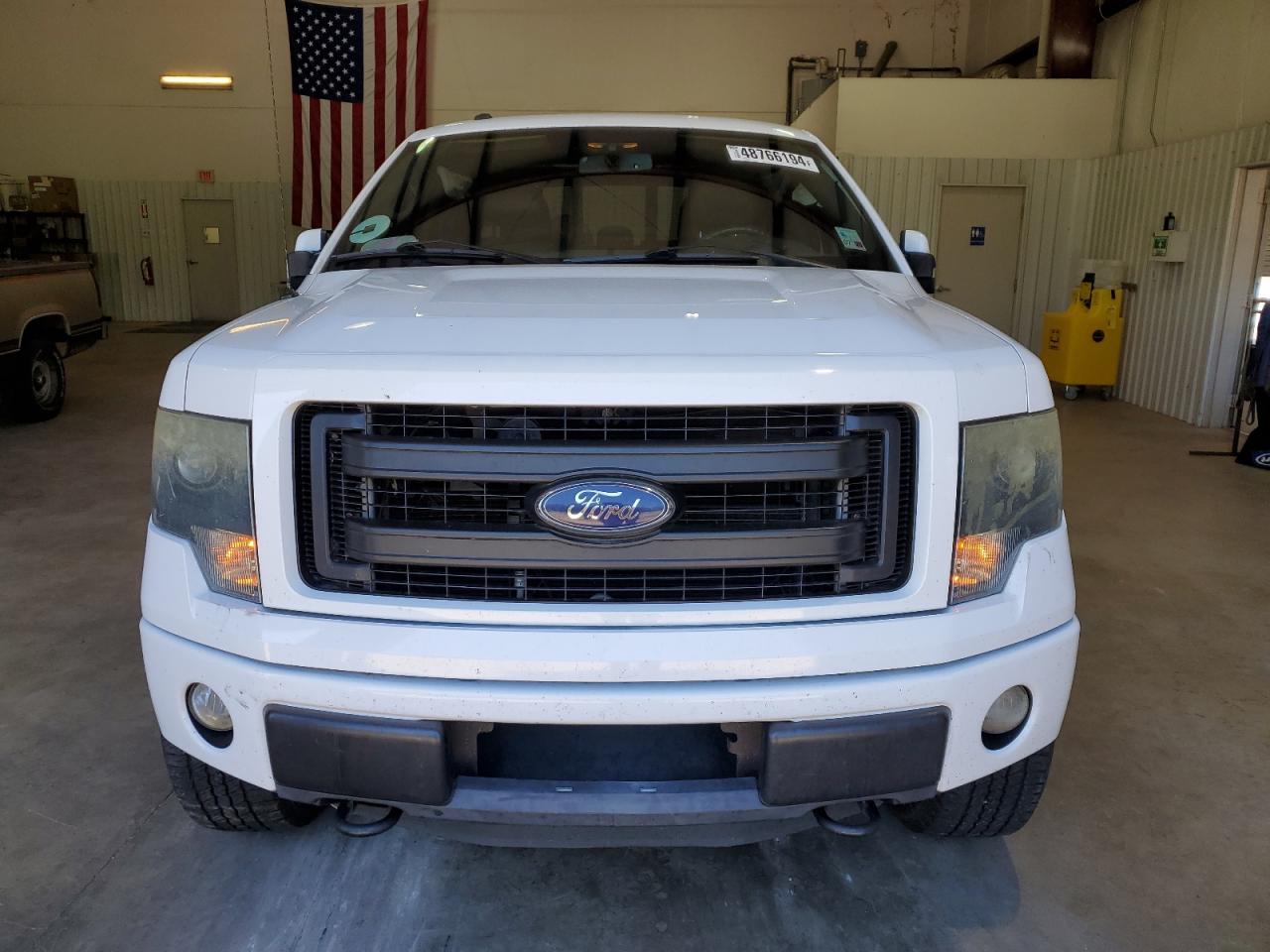 Photo 4 VIN: 1FTFW1EFXDFB73409 - FORD F-150 