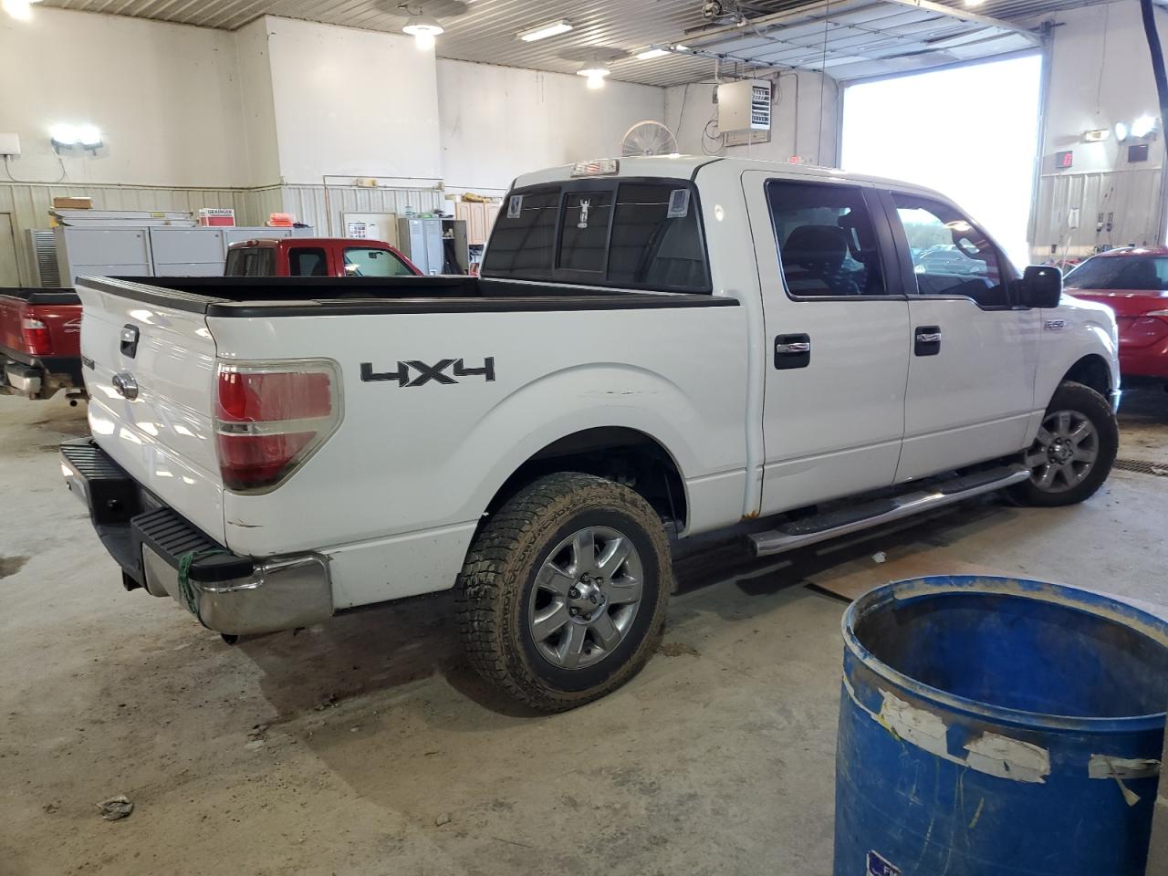 Photo 2 VIN: 1FTFW1EFXEFD10205 - FORD F-150 