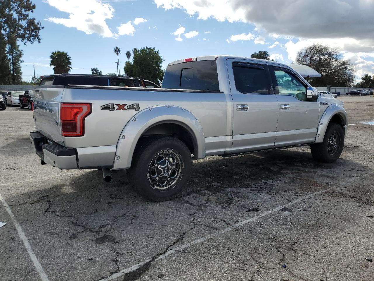 Photo 2 VIN: 1FTFW1EG0FFC35041 - FORD F-150 