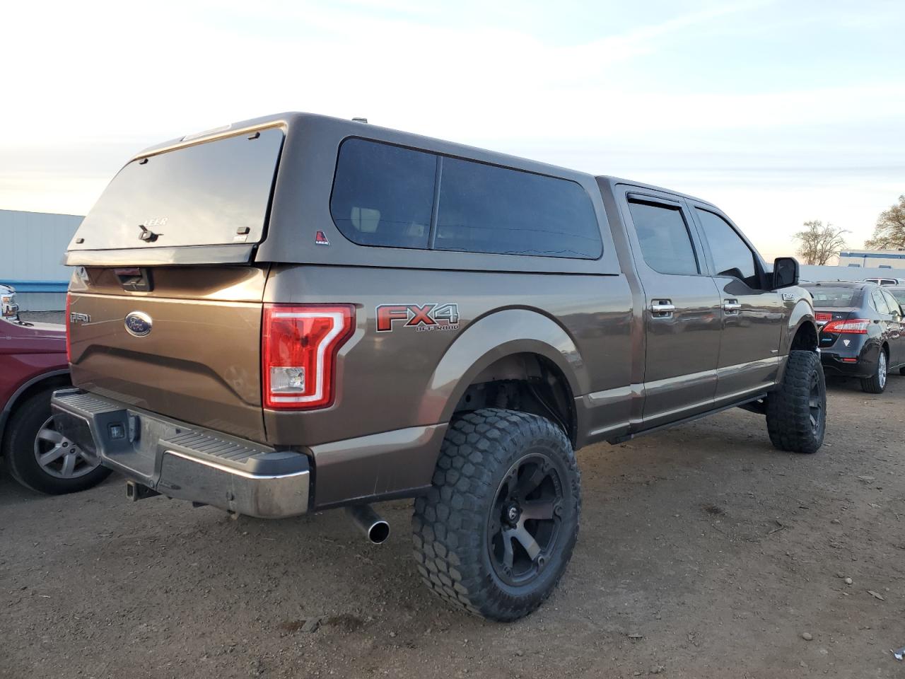 Photo 2 VIN: 1FTFW1EG0FKE76668 - FORD F-150 