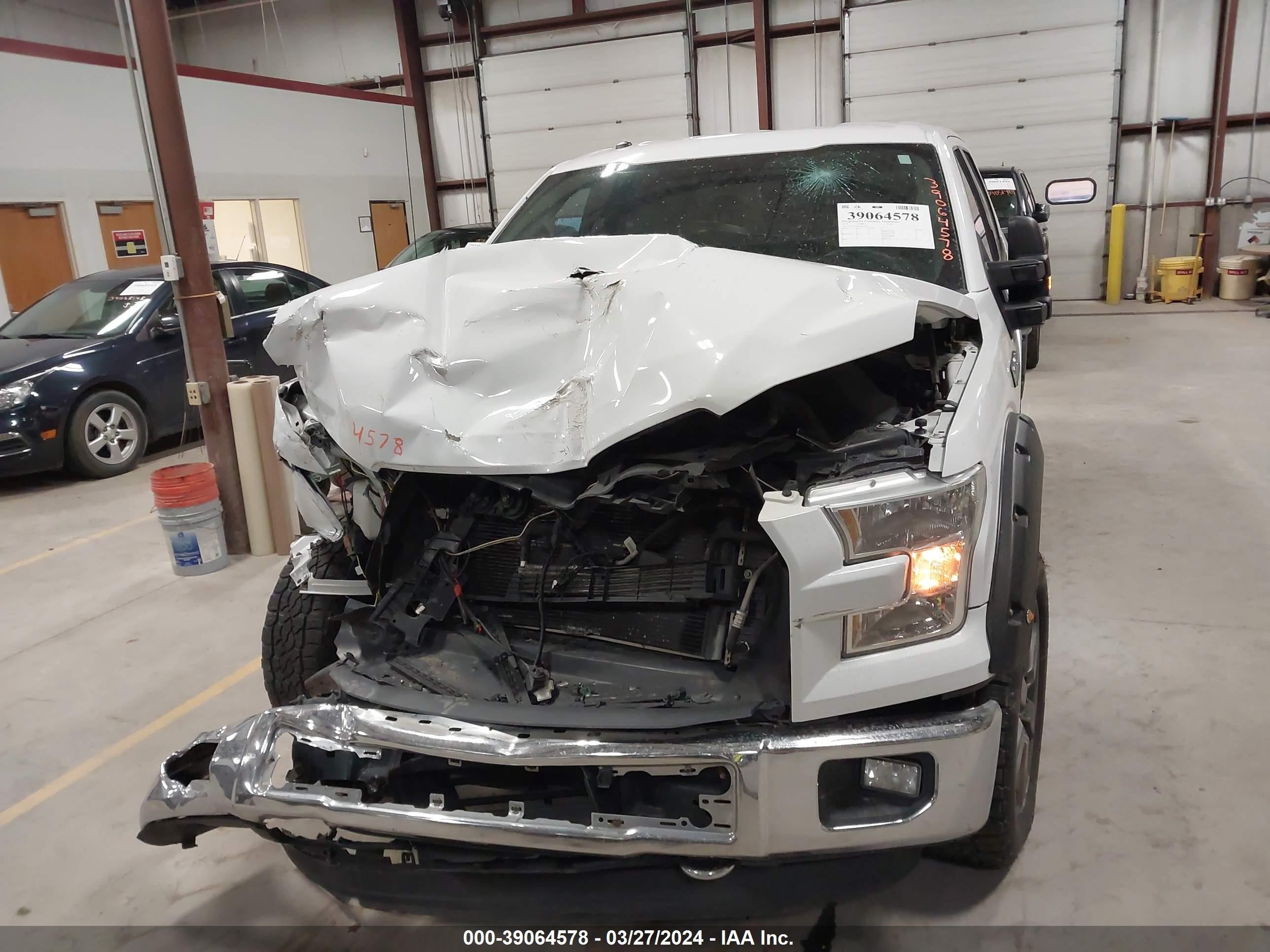 Photo 11 VIN: 1FTFW1EG1FFB12767 - FORD F-150 