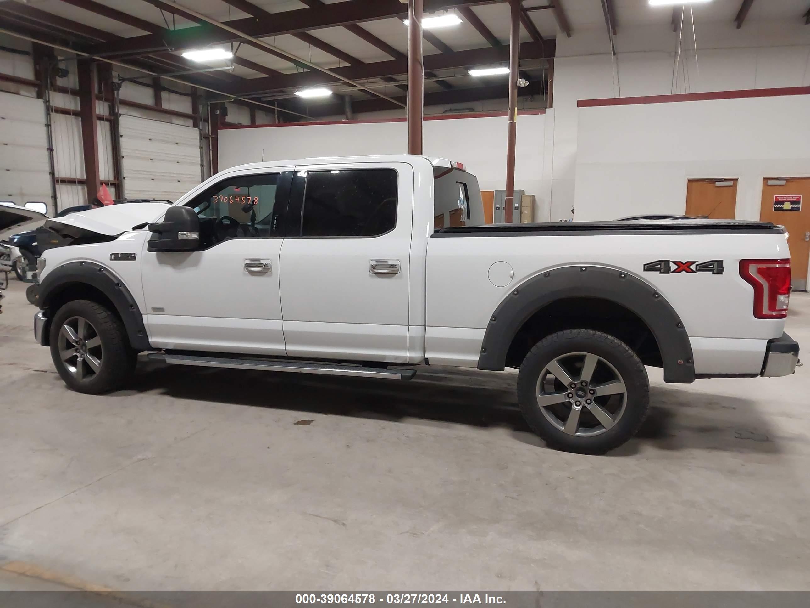 Photo 13 VIN: 1FTFW1EG1FFB12767 - FORD F-150 