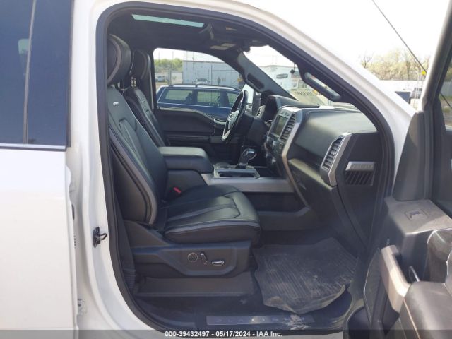 Photo 4 VIN: 1FTFW1EG4JFC77124 - FORD F-150 