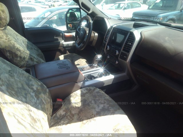 Photo 4 VIN: 1FTFW1EG7JFE61747 - FORD F-150 