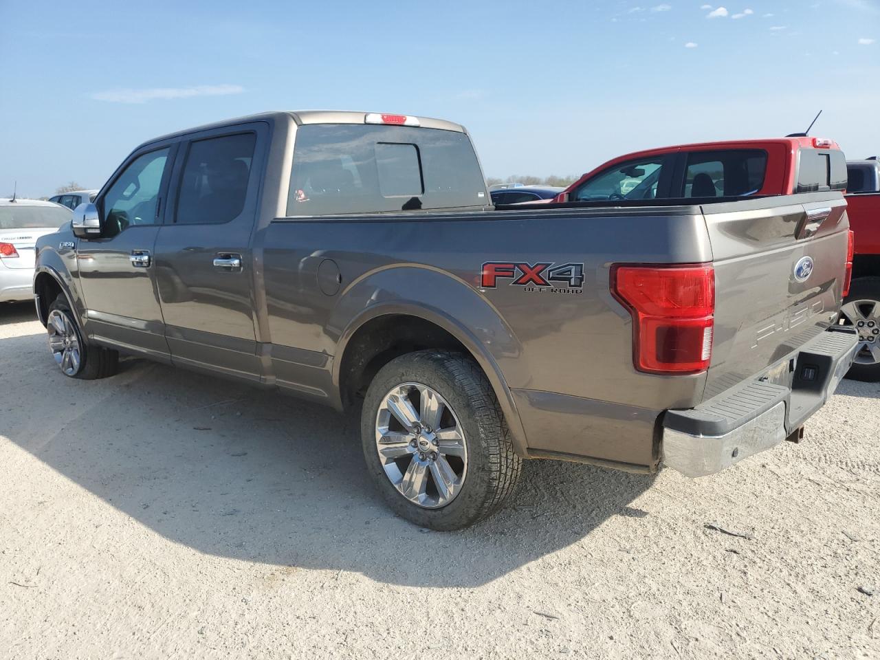 Photo 1 VIN: 1FTFW1EGXJFC62403 - FORD F-150 