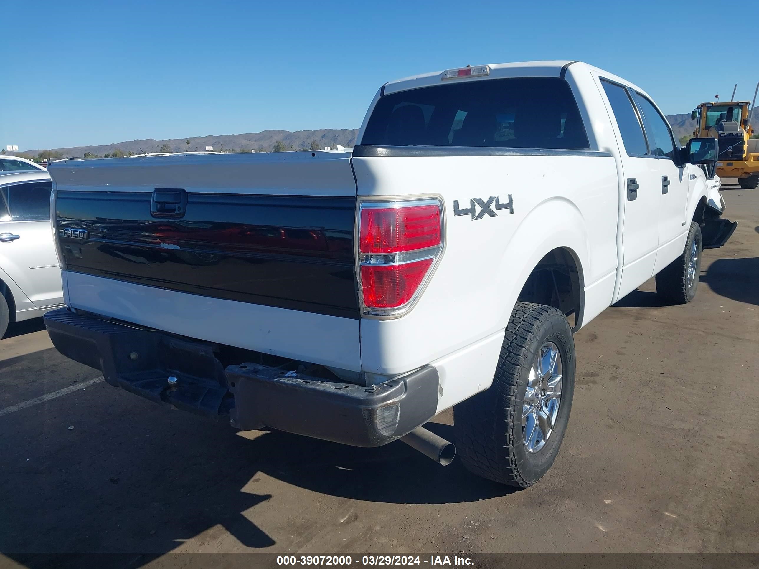 Photo 3 VIN: 1FTFW1ET0EKG36219 - FORD F-150 