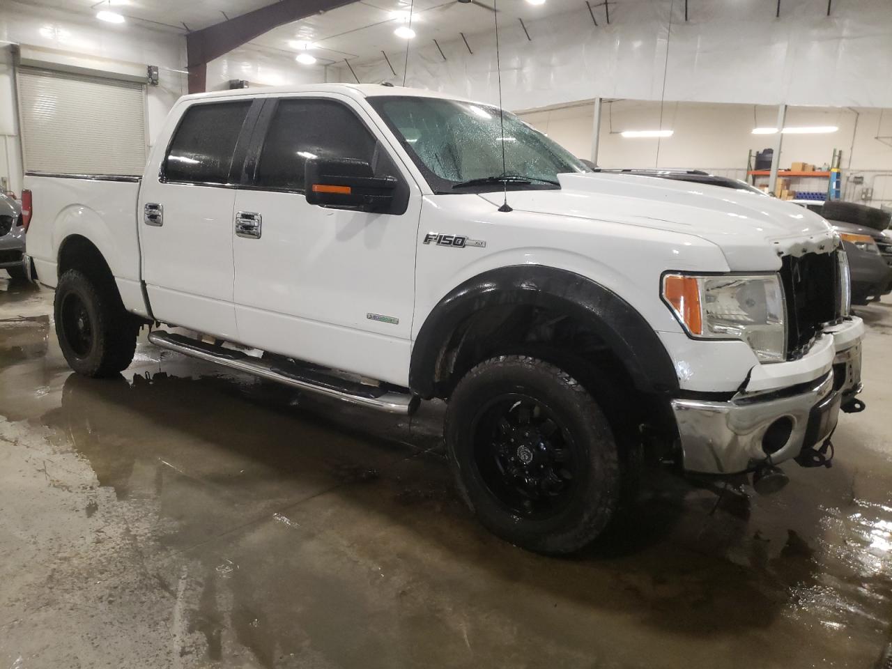 Photo 3 VIN: 1FTFW1ET1DKE56570 - FORD F-150 