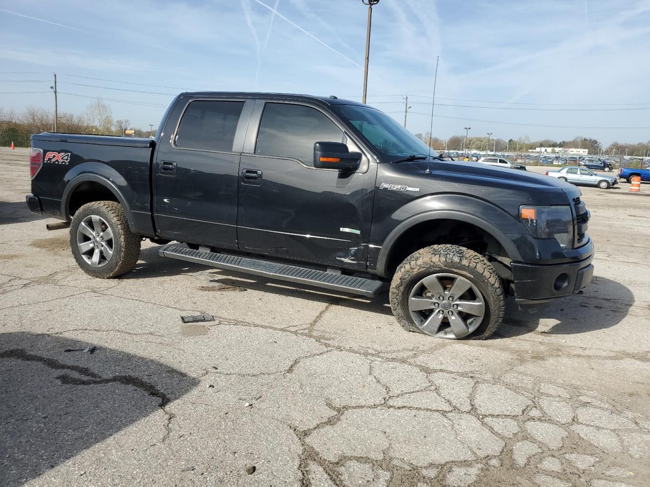 Photo 3 VIN: 1FTFW1ET3DFA11255 - FORD F-150 