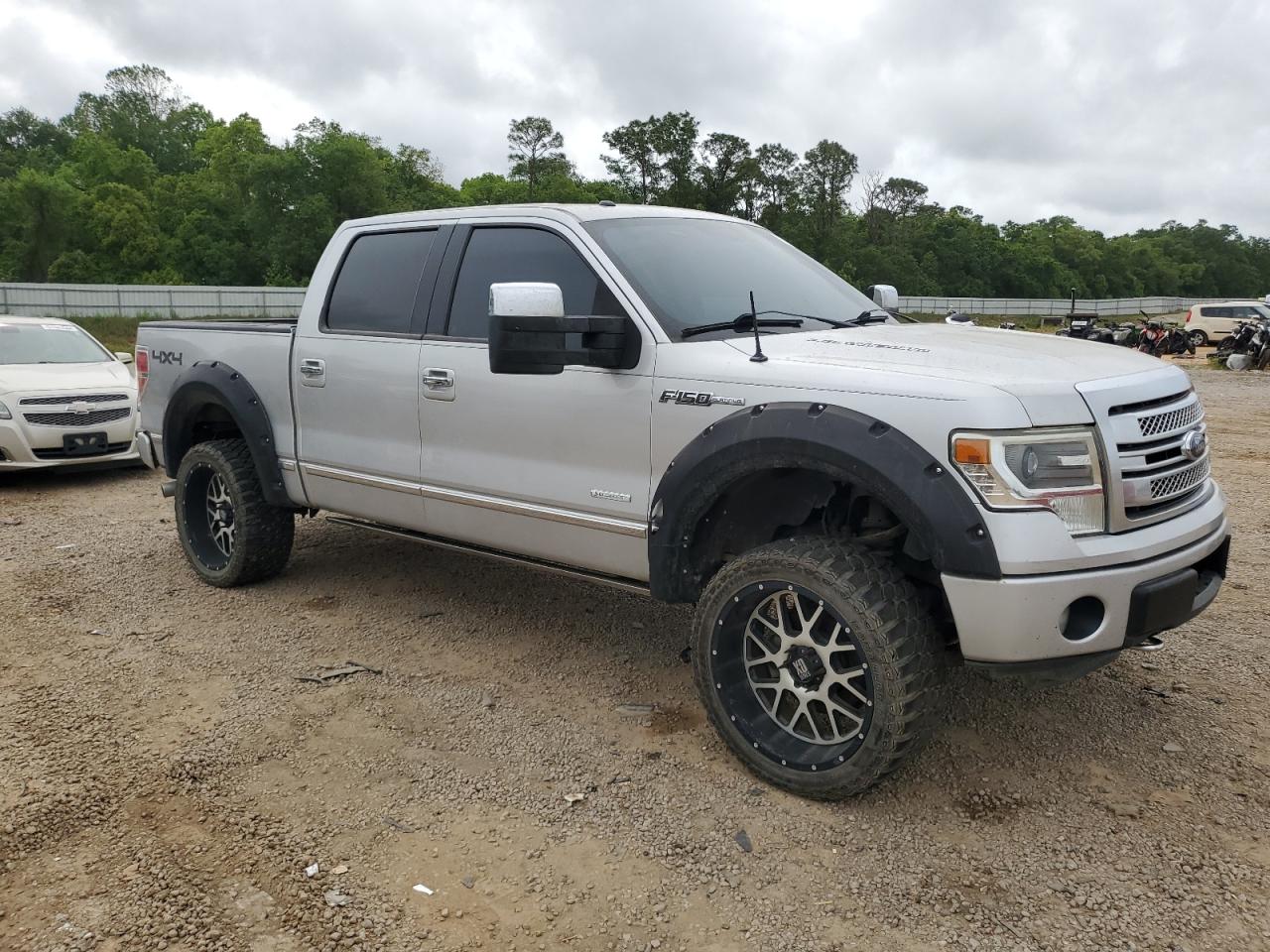 Photo 3 VIN: 1FTFW1ET4DFA22555 - FORD F-150 