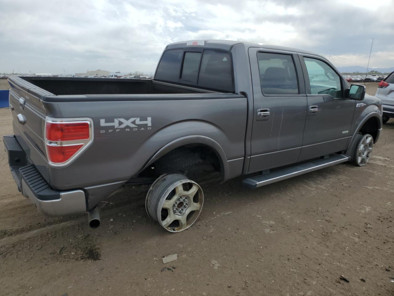 Photo 2 VIN: 1FTFW1ET4DFB37396 - FORD F-150 