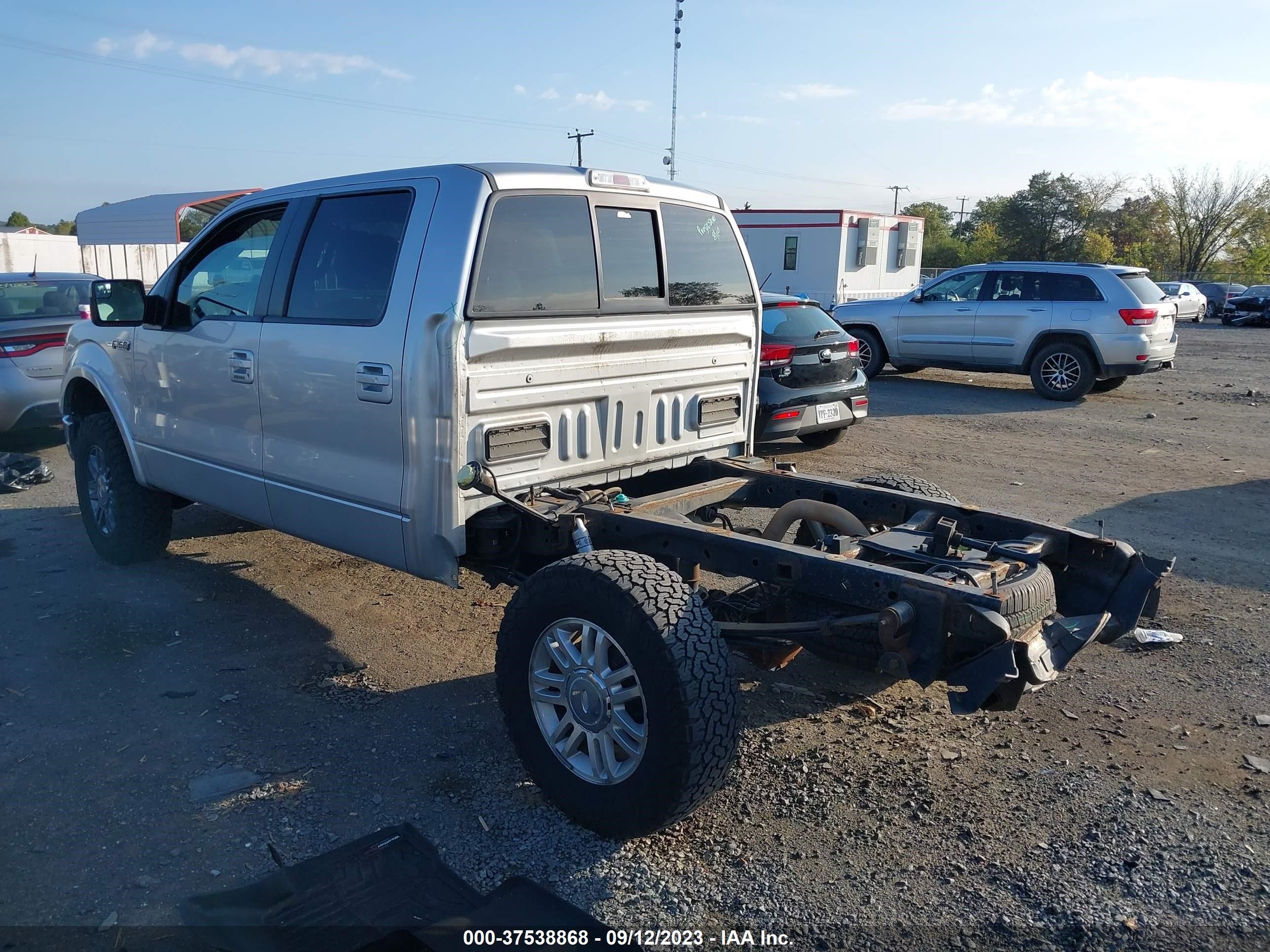 Photo 2 VIN: 1FTFW1ET4DFC17927 - FORD F-150 