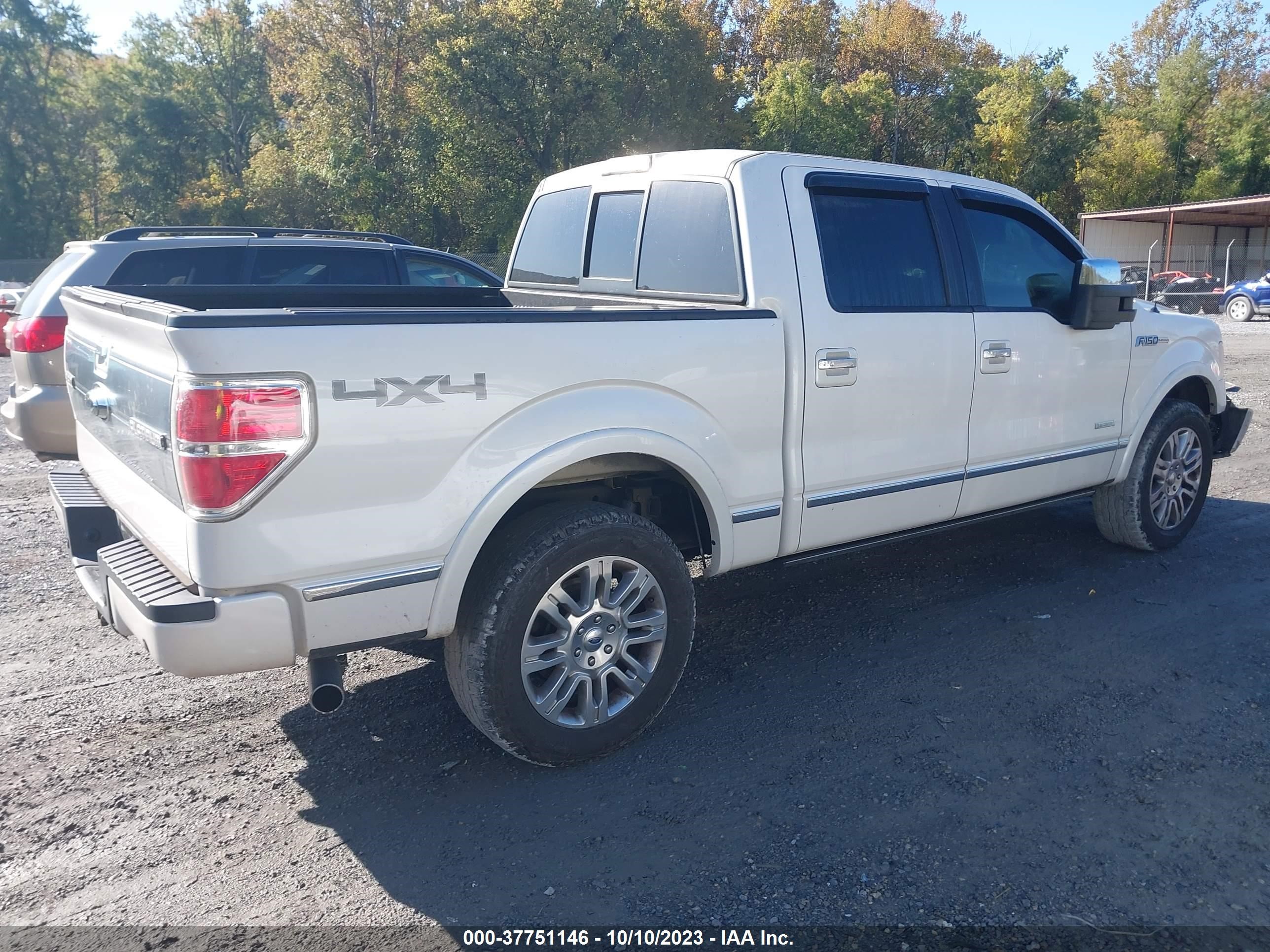 Photo 3 VIN: 1FTFW1ET8CFA36702 - FORD F-150 