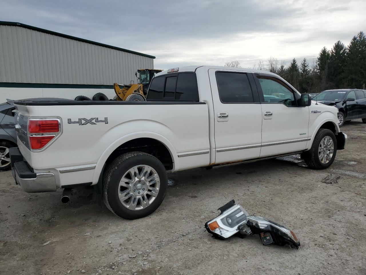 Photo 2 VIN: 1FTFW1ET8DFC10446 - FORD F-150 