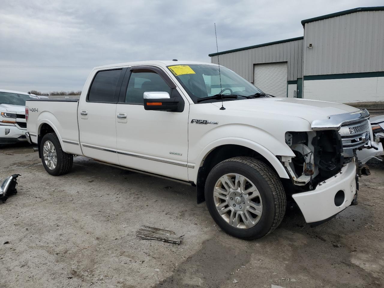 Photo 3 VIN: 1FTFW1ET8DFC10446 - FORD F-150 