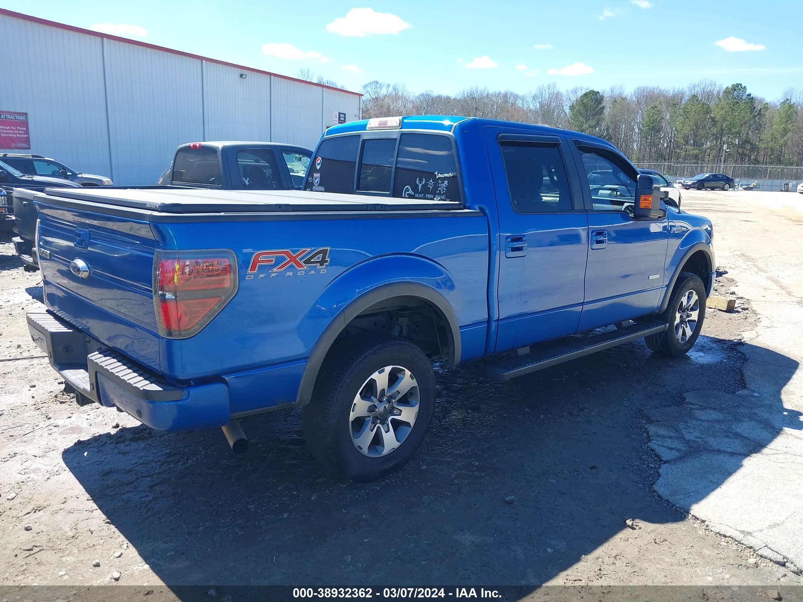 Photo 3 VIN: 1FTFW1ET8DKF63471 - FORD F-150 