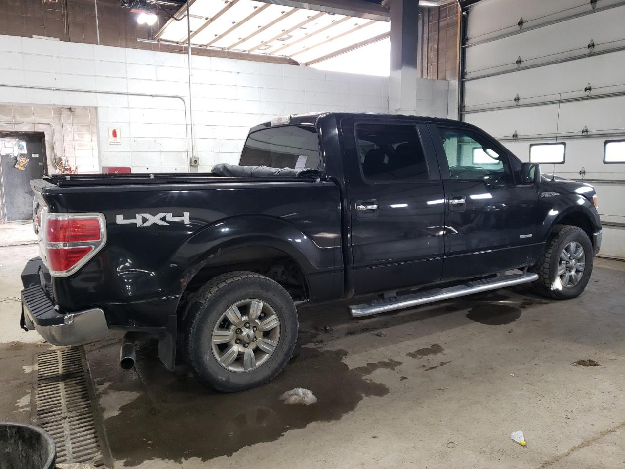 Photo 2 VIN: 1FTFW1ET9CFA58868 - FORD F-150 