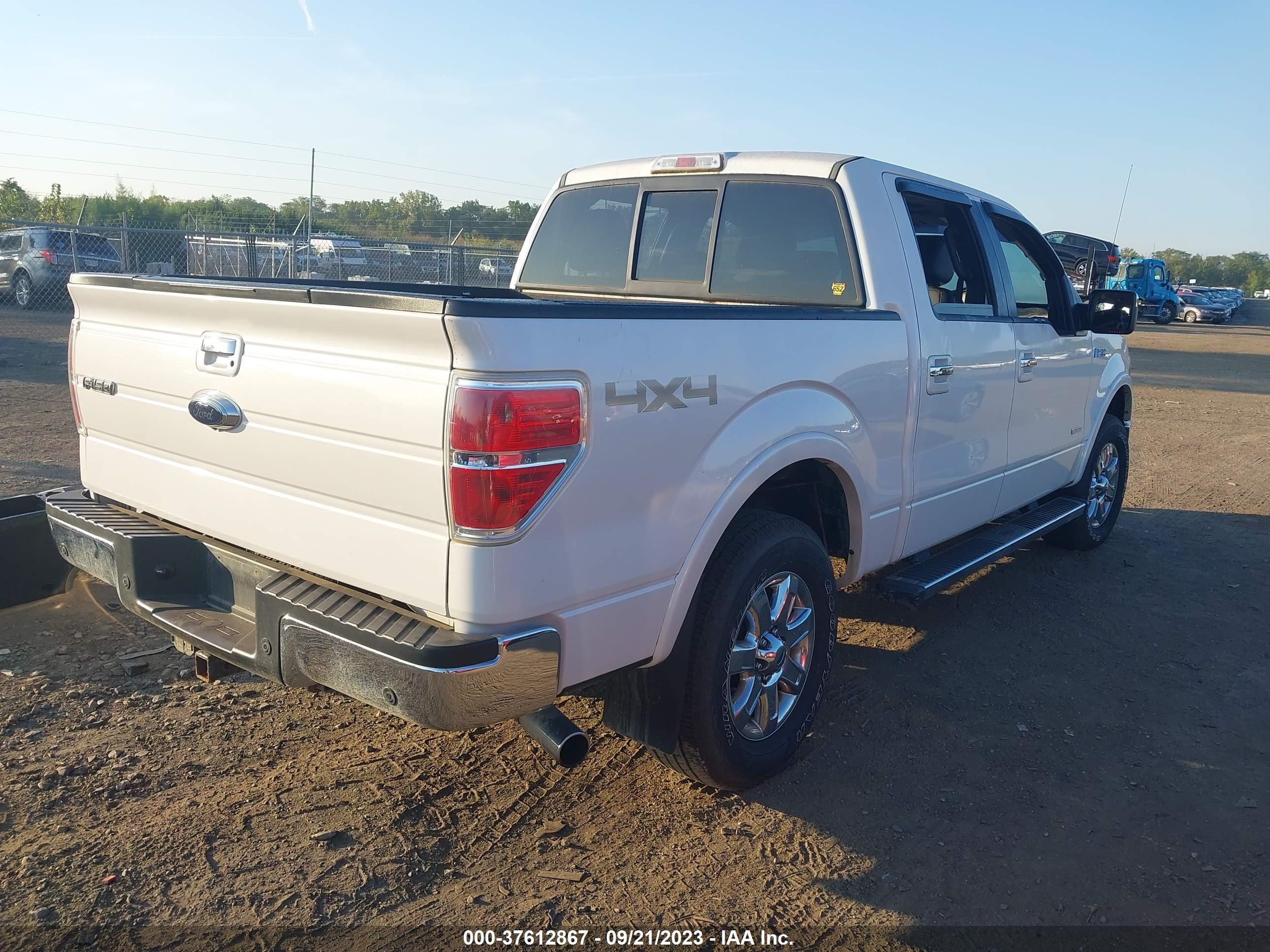 Photo 3 VIN: 1FTFW1ETXDKD40820 - FORD F-150 