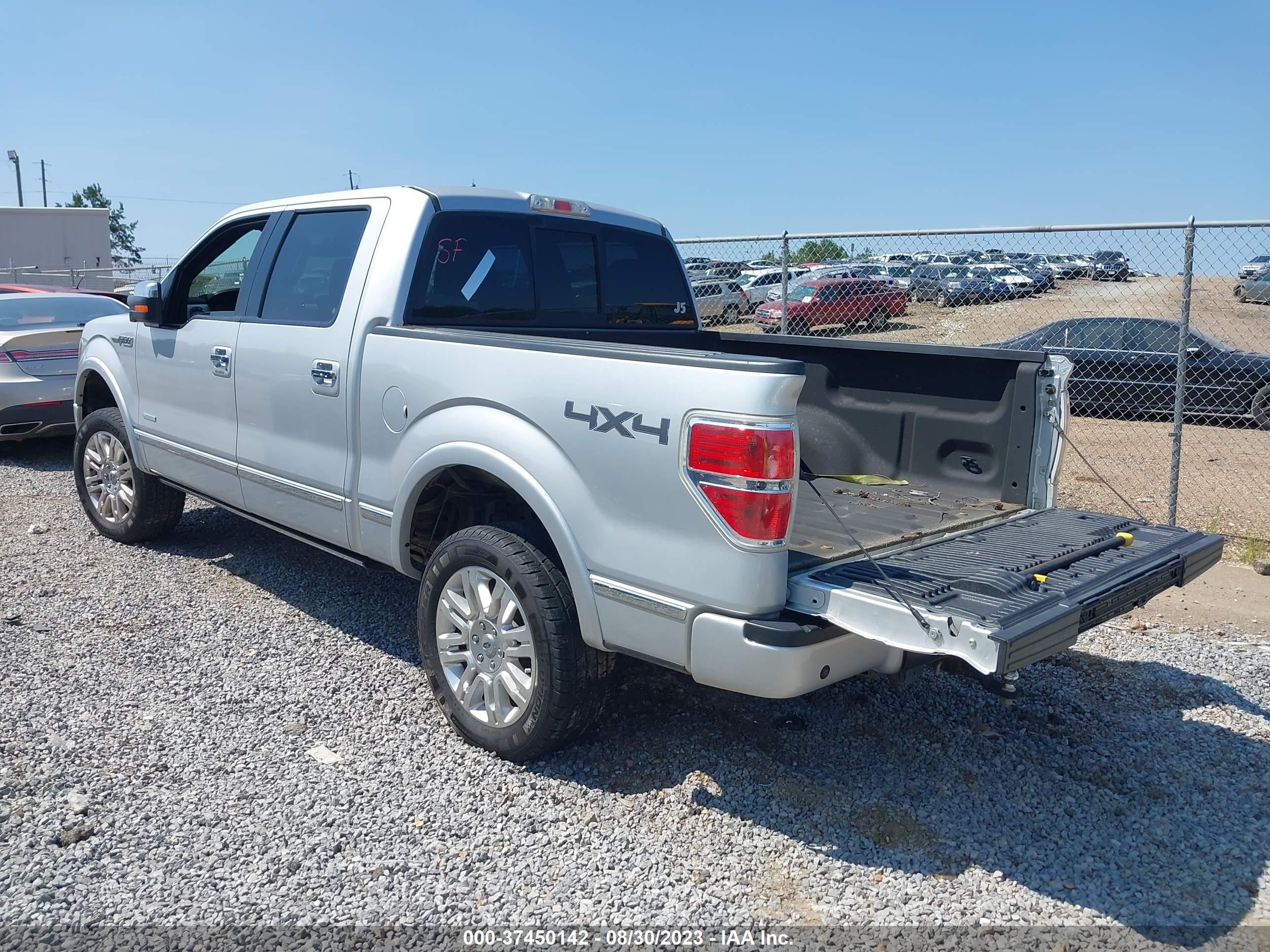 Photo 2 VIN: 1FTFW1ETXEFB56617 - FORD F-150 