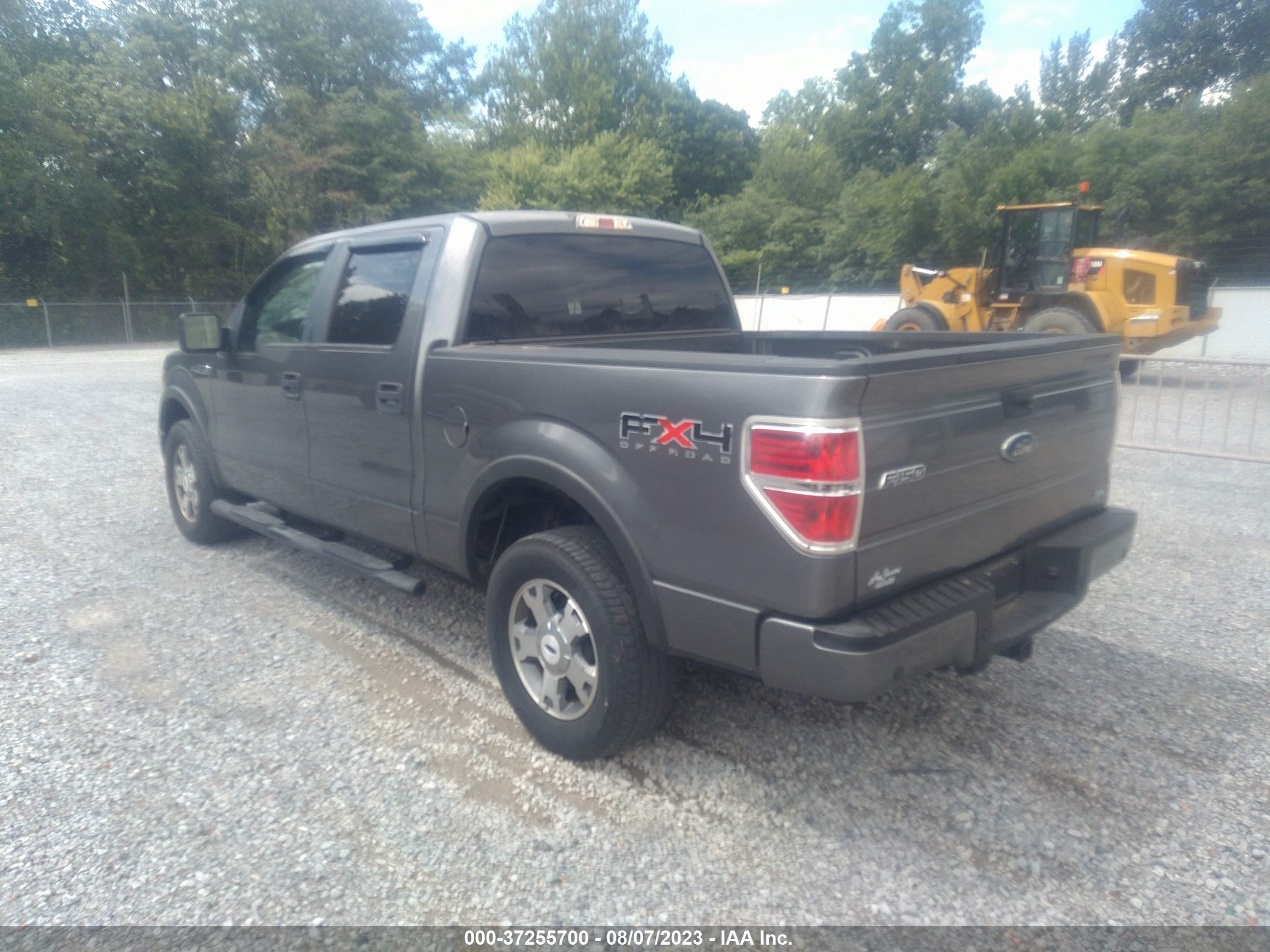 Photo 2 VIN: 1FTFW1EV1AFC36268 - FORD F-150 