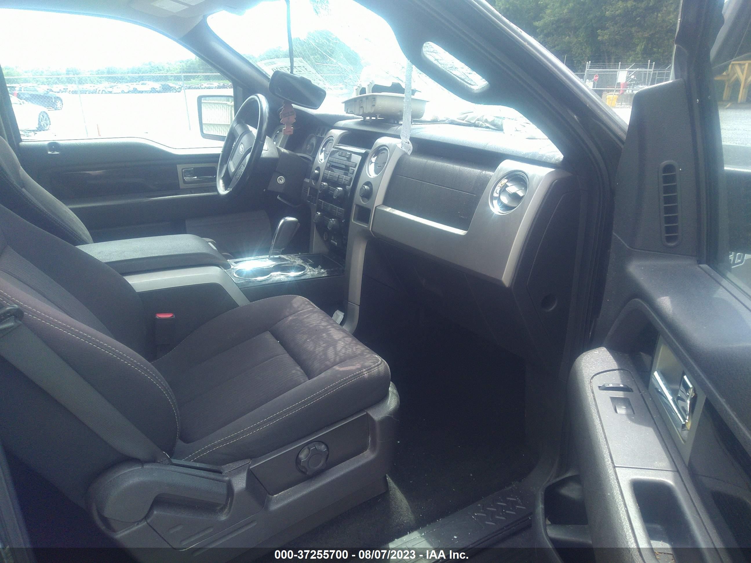 Photo 4 VIN: 1FTFW1EV1AFC36268 - FORD F-150 