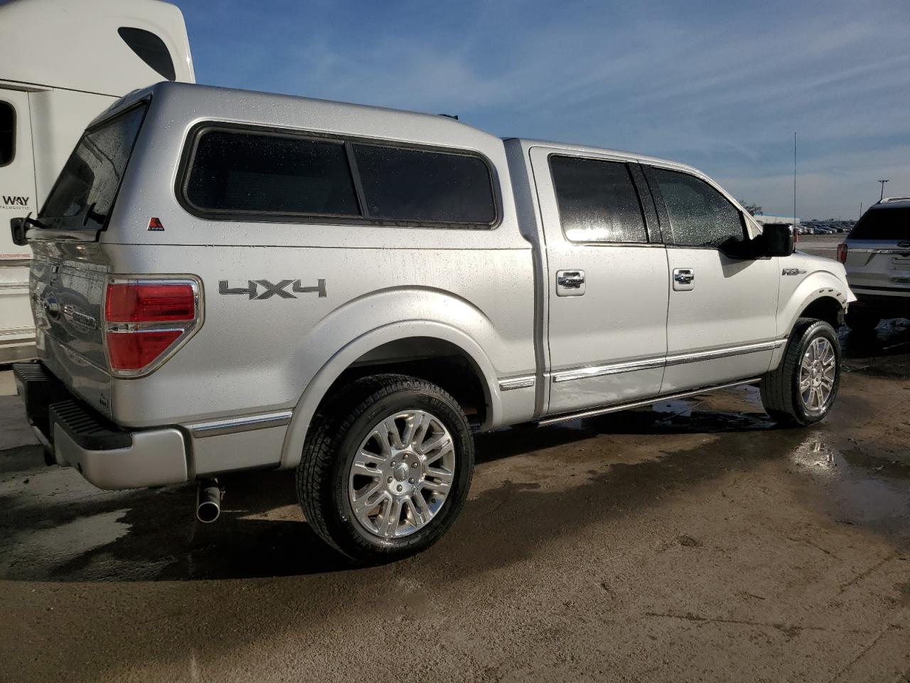 Photo 2 VIN: 1FTFW1EVXAFB14380 - FORD F-150 