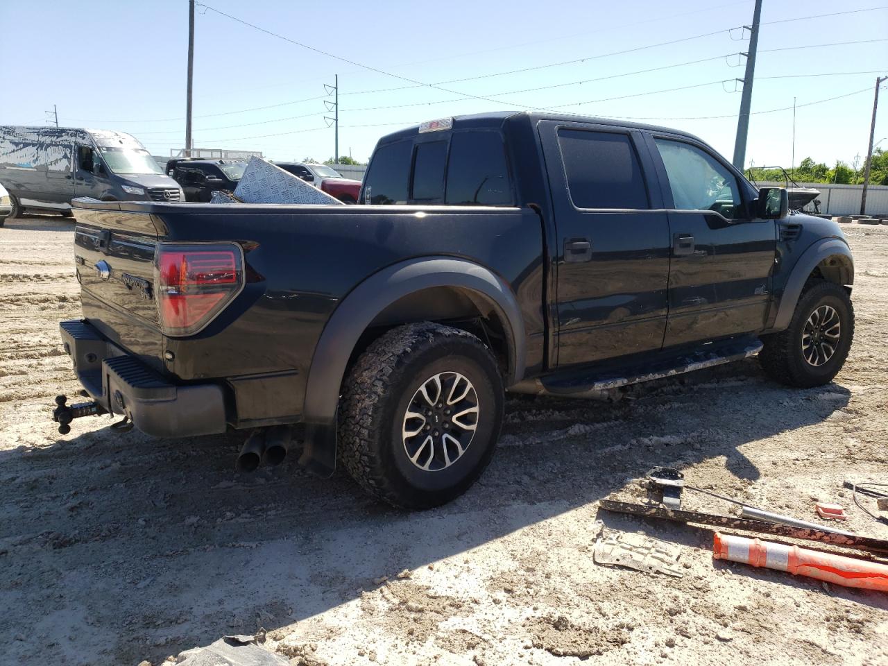 Photo 2 VIN: 1FTFW1R67EFB99400 - FORD F-150 