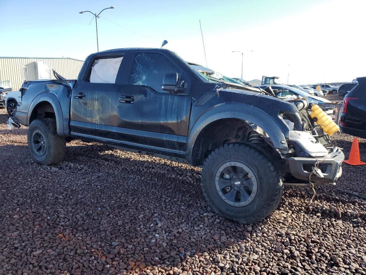 Photo 3 VIN: 1FTFW1RG2HFC88899 - FORD F-150 