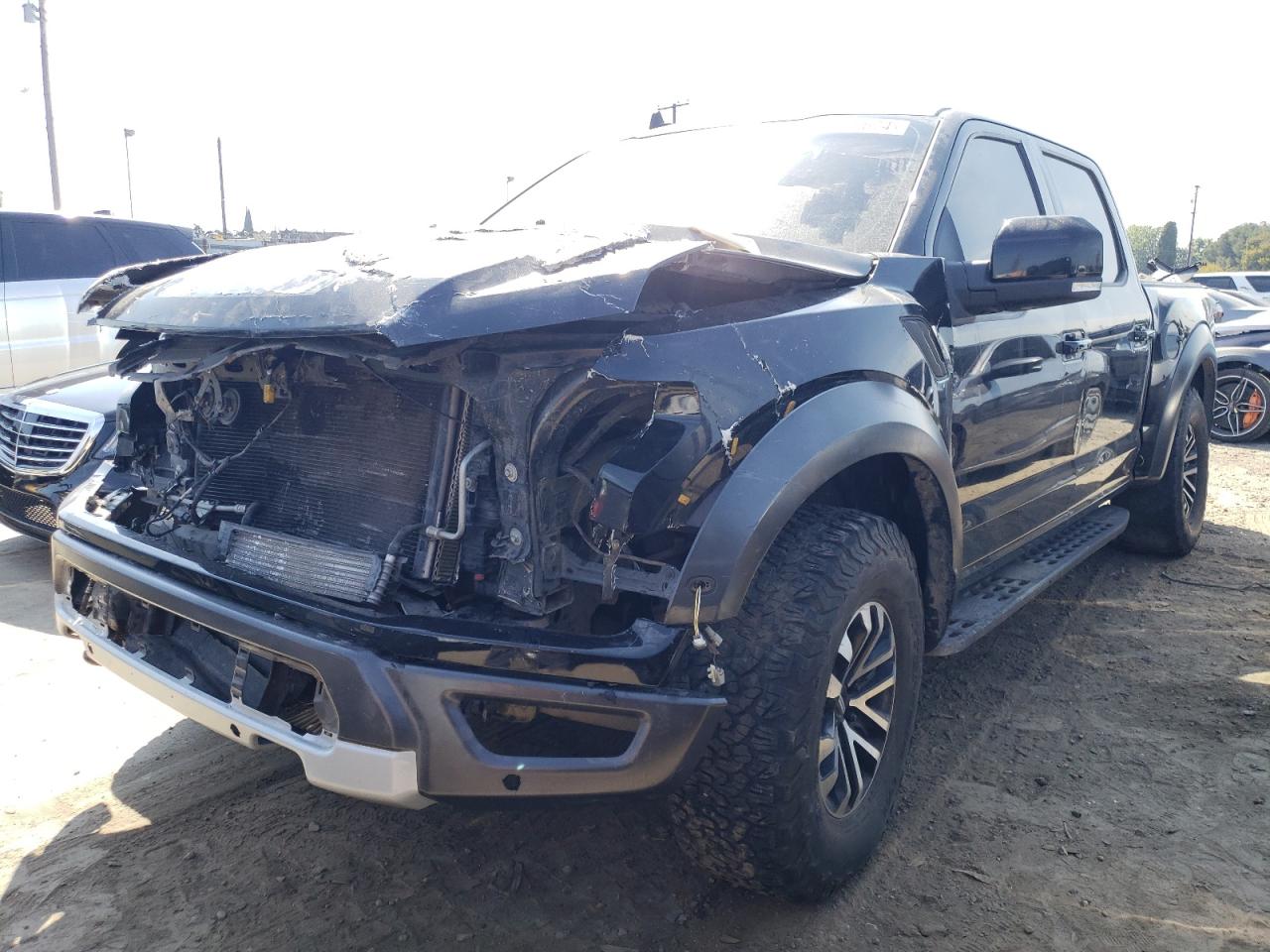 Photo 1 VIN: 1FTFW1RG3KFA14814 - FORD F-150 