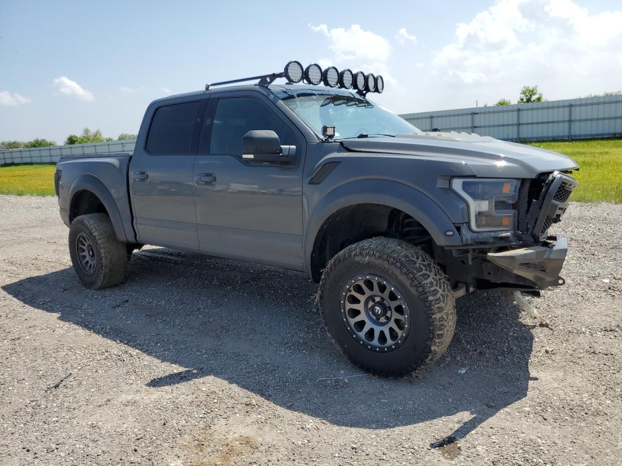 Photo 3 VIN: 1FTFW1RG4JFB27136 - FORD F-150 