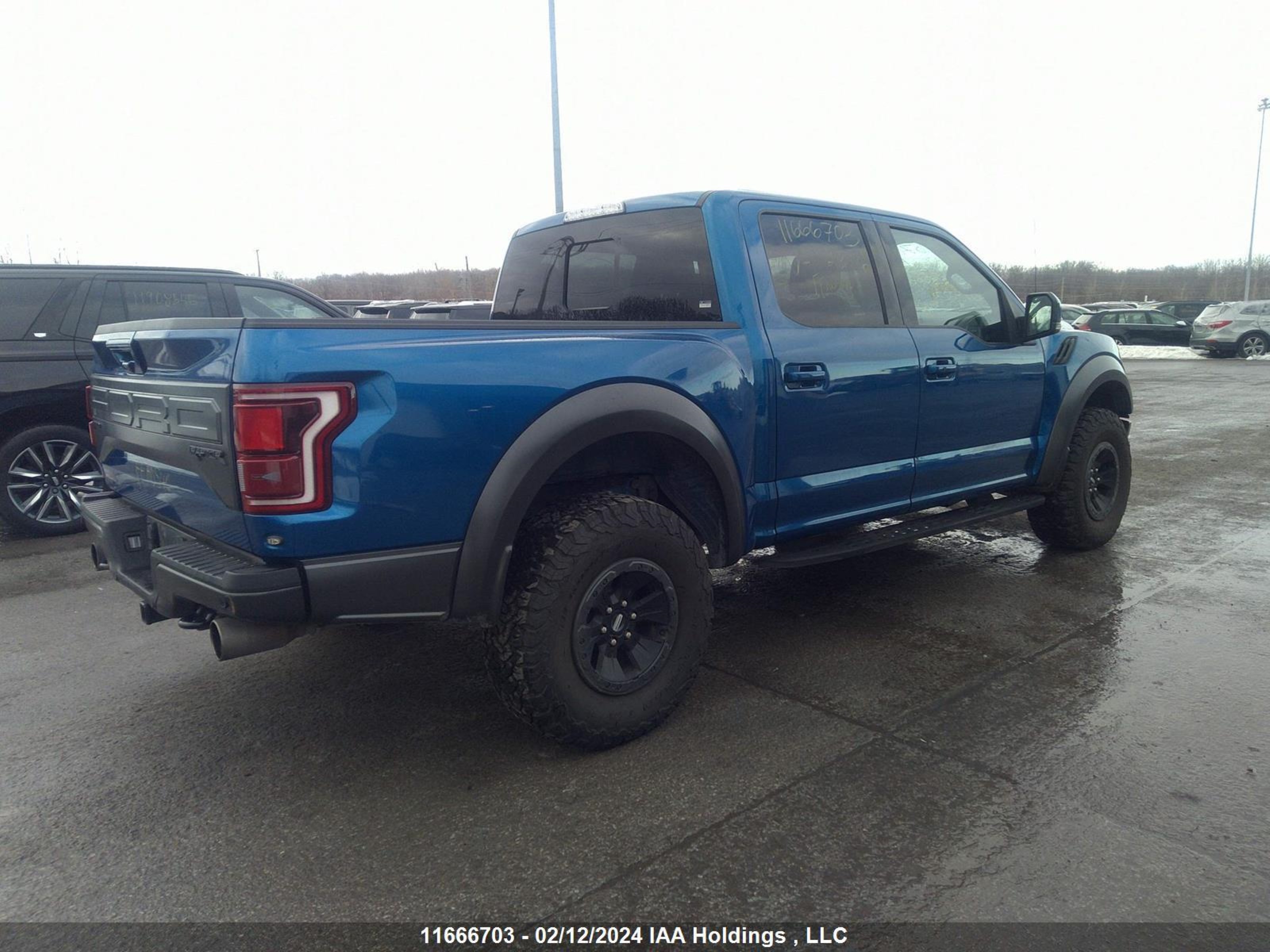 Photo 3 VIN: 1FTFW1RG4JFE28702 - FORD F-150 