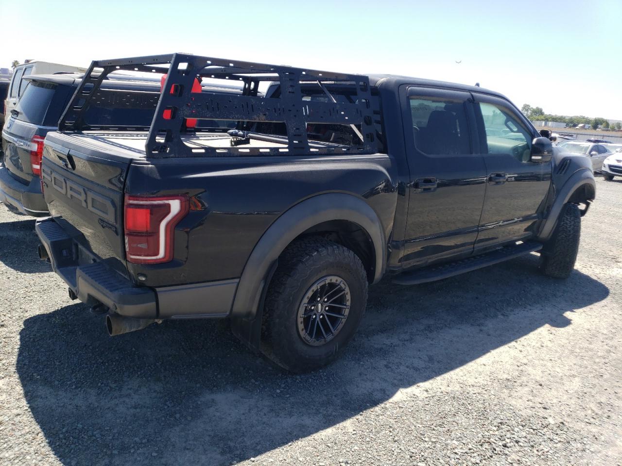 Photo 2 VIN: 1FTFW1RG4KFB17837 - FORD F-150 