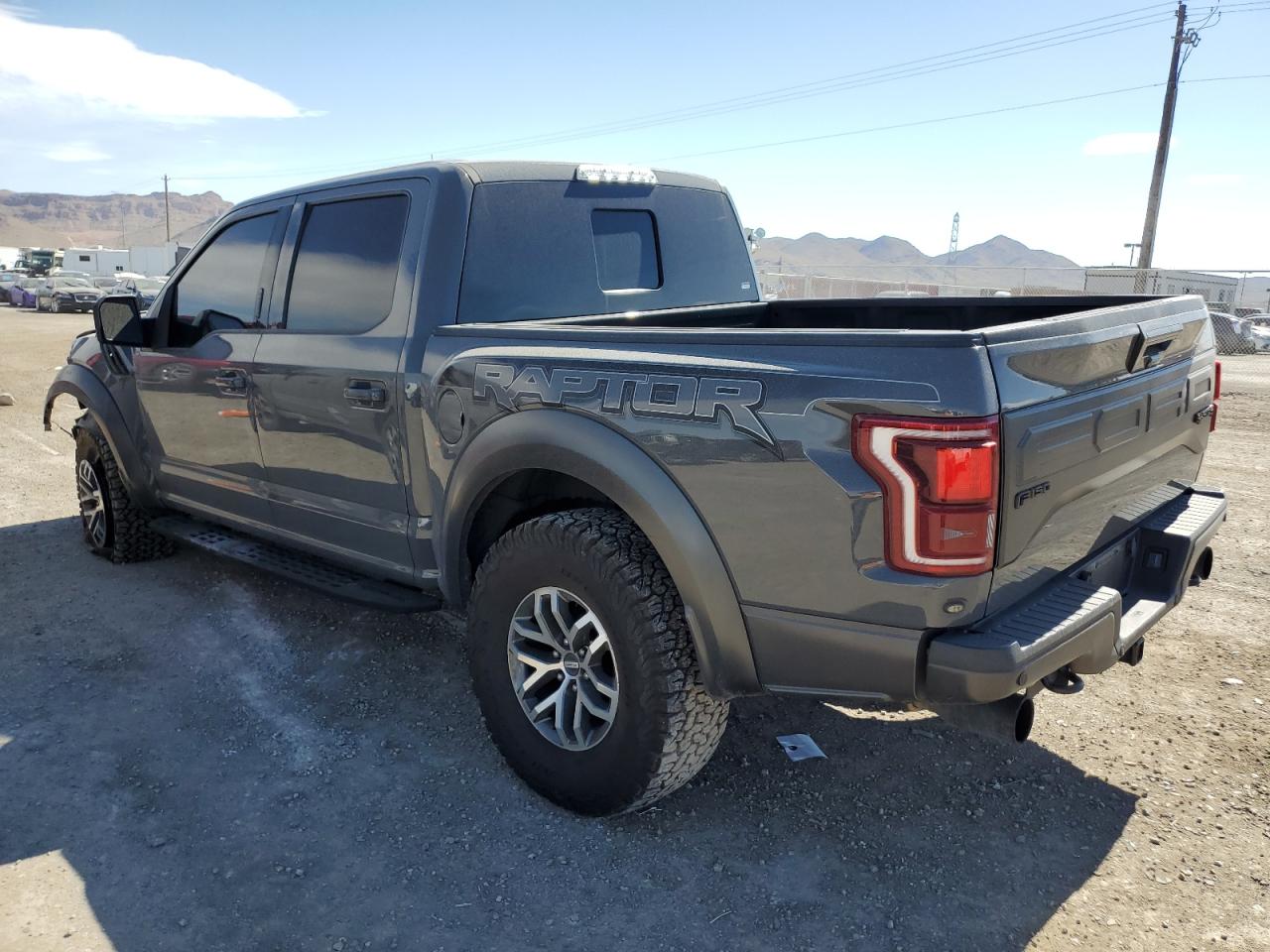 Photo 1 VIN: 1FTFW1RG7JFA06469 - FORD F-150 