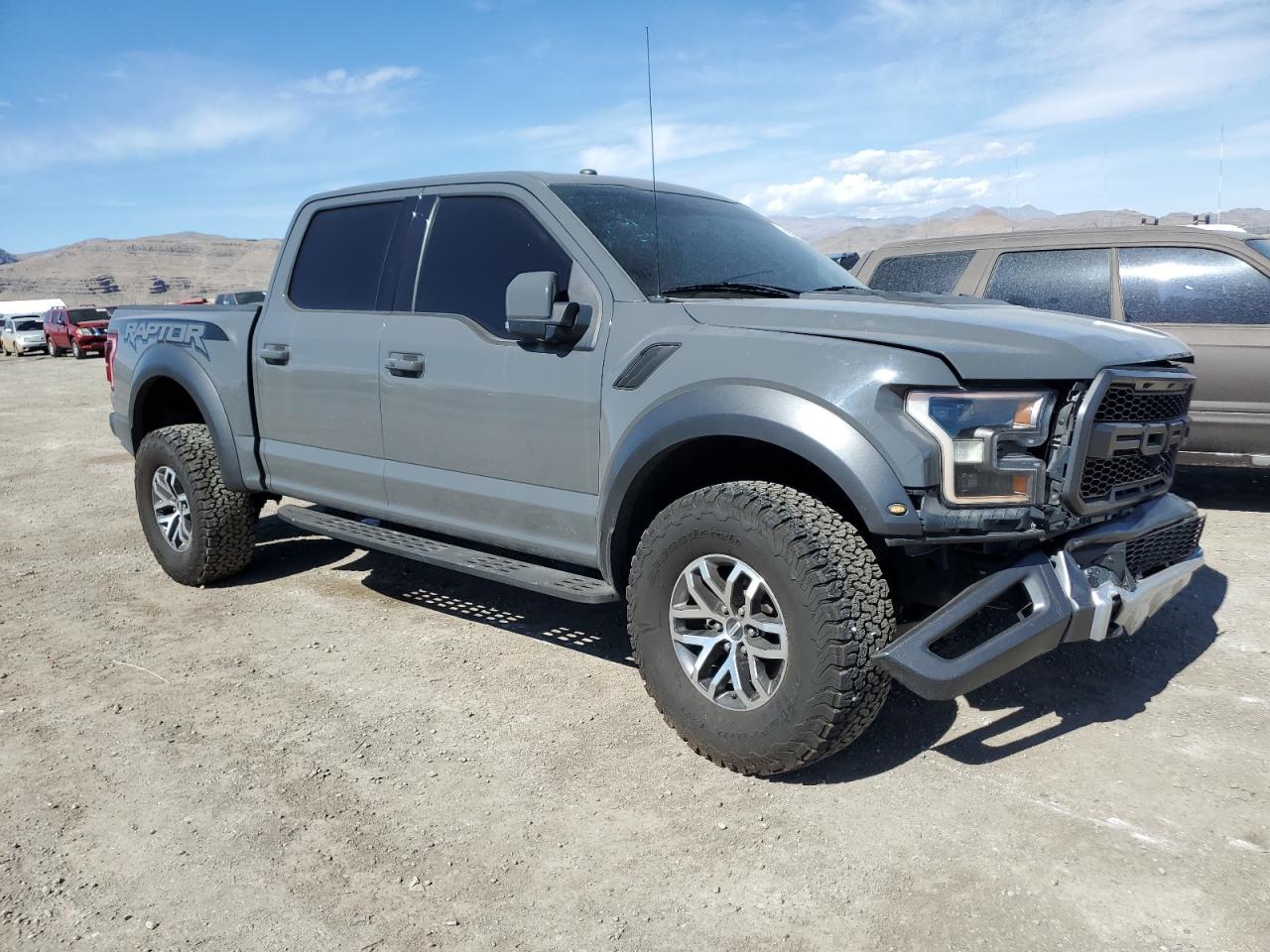 Photo 3 VIN: 1FTFW1RG7JFA06469 - FORD F-150 