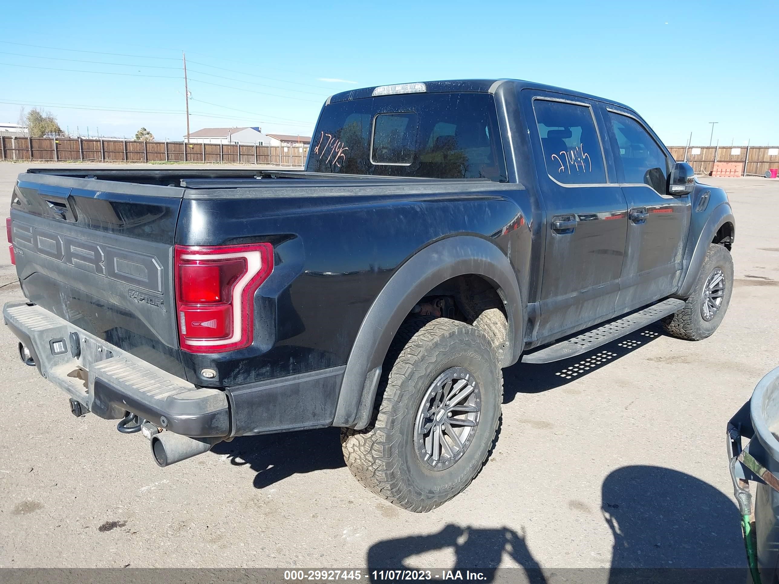 Photo 3 VIN: 1FTFW1RG9KFC62758 - FORD F-150 