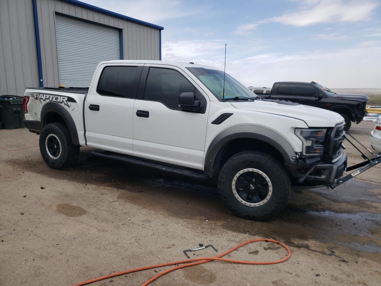 Photo 3 VIN: 1FTFW1RGXJFB95294 - FORD F-150 