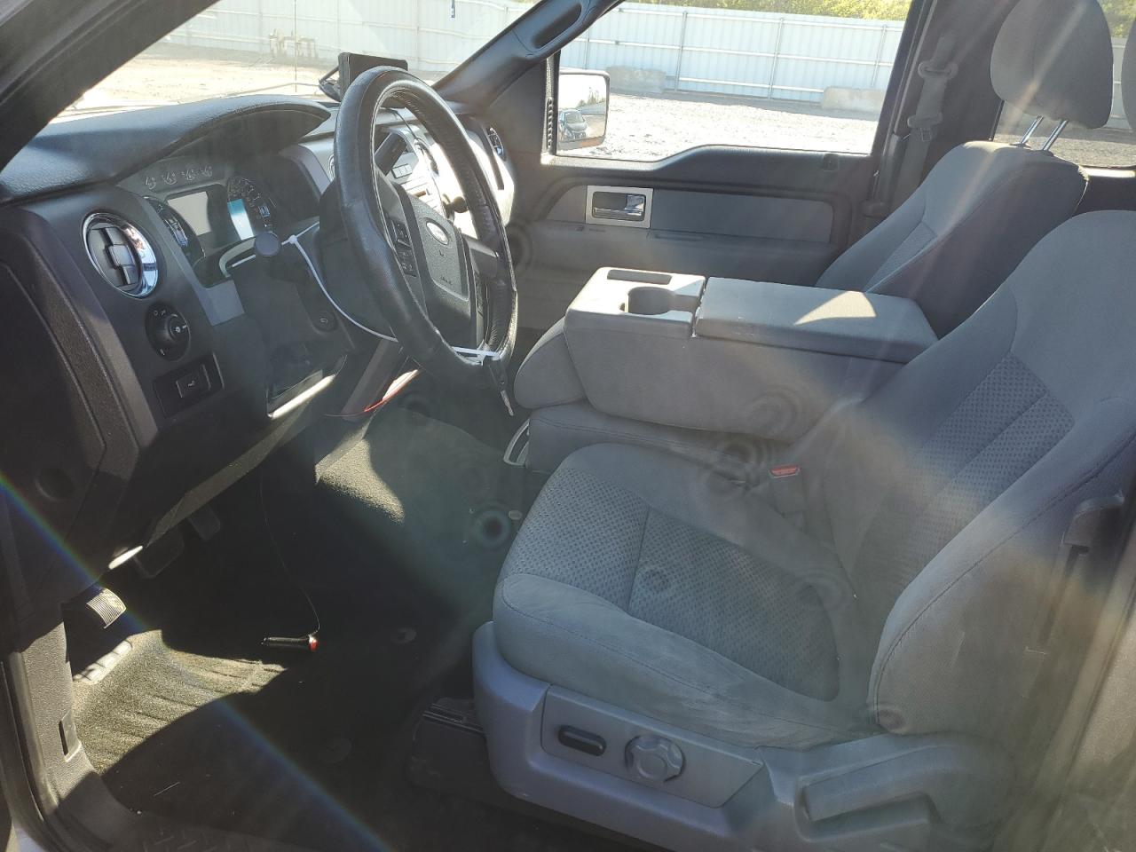 Photo 6 VIN: 1FTFX1CF2BFA94667 - FORD F-150 