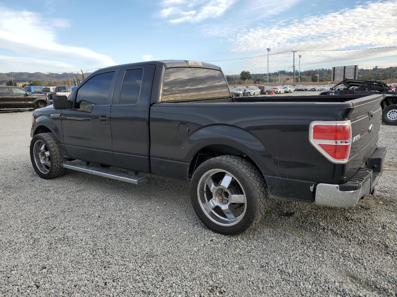 Photo 1 VIN: 1FTFX1CF4DFD48818 - FORD F-150 