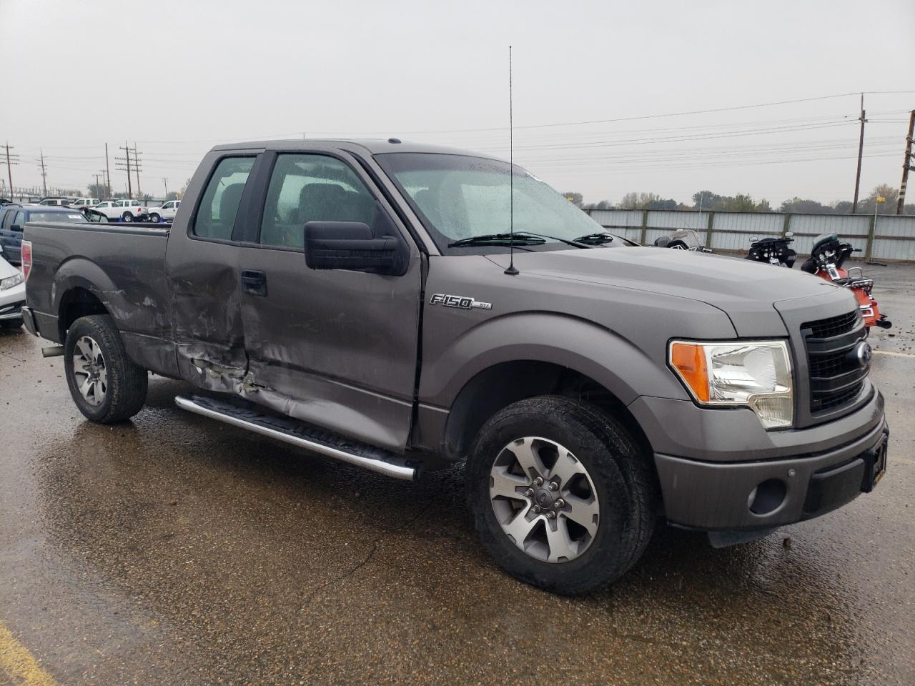 Photo 3 VIN: 1FTFX1CF5DFA47457 - FORD F-150 