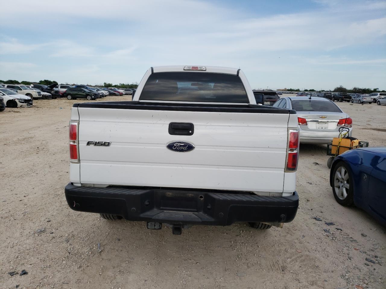 Photo 5 VIN: 1FTFX1CF8EKF62557 - FORD F150 SUPER 