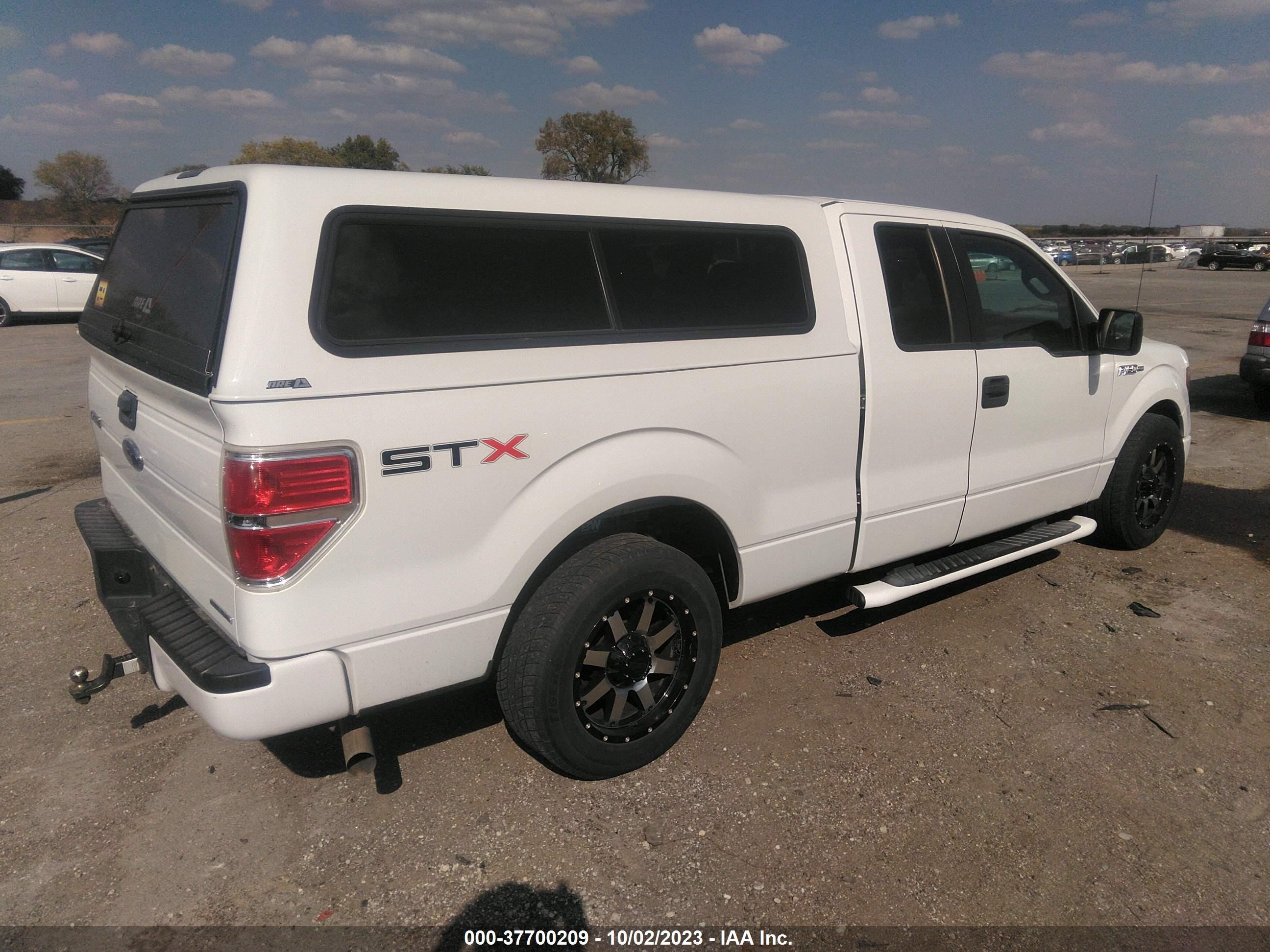 Photo 3 VIN: 1FTFX1CFXDKF14783 - FORD F-150 