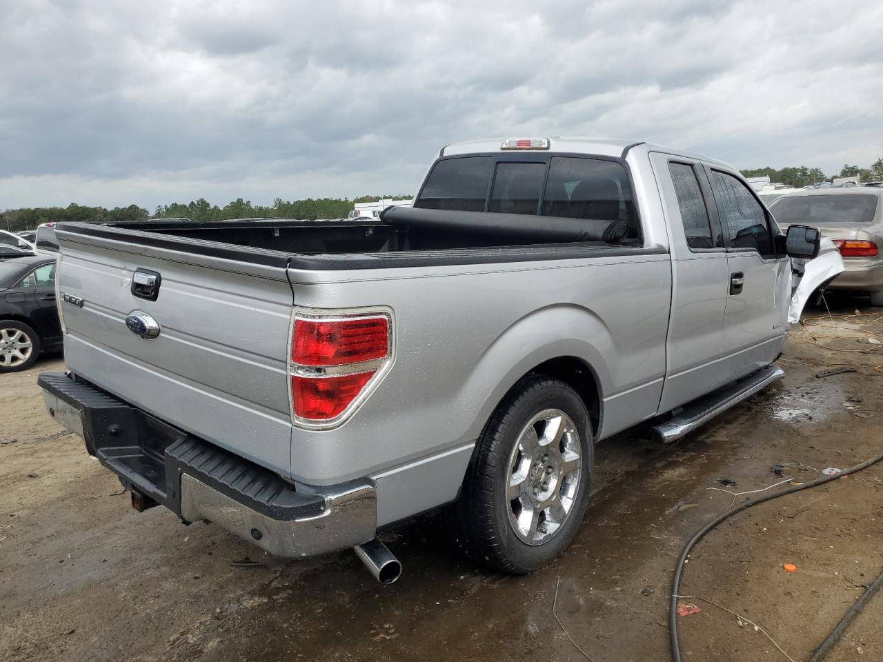 Photo 2 VIN: 1FTFX1CT0DKF91832 - FORD F-150 