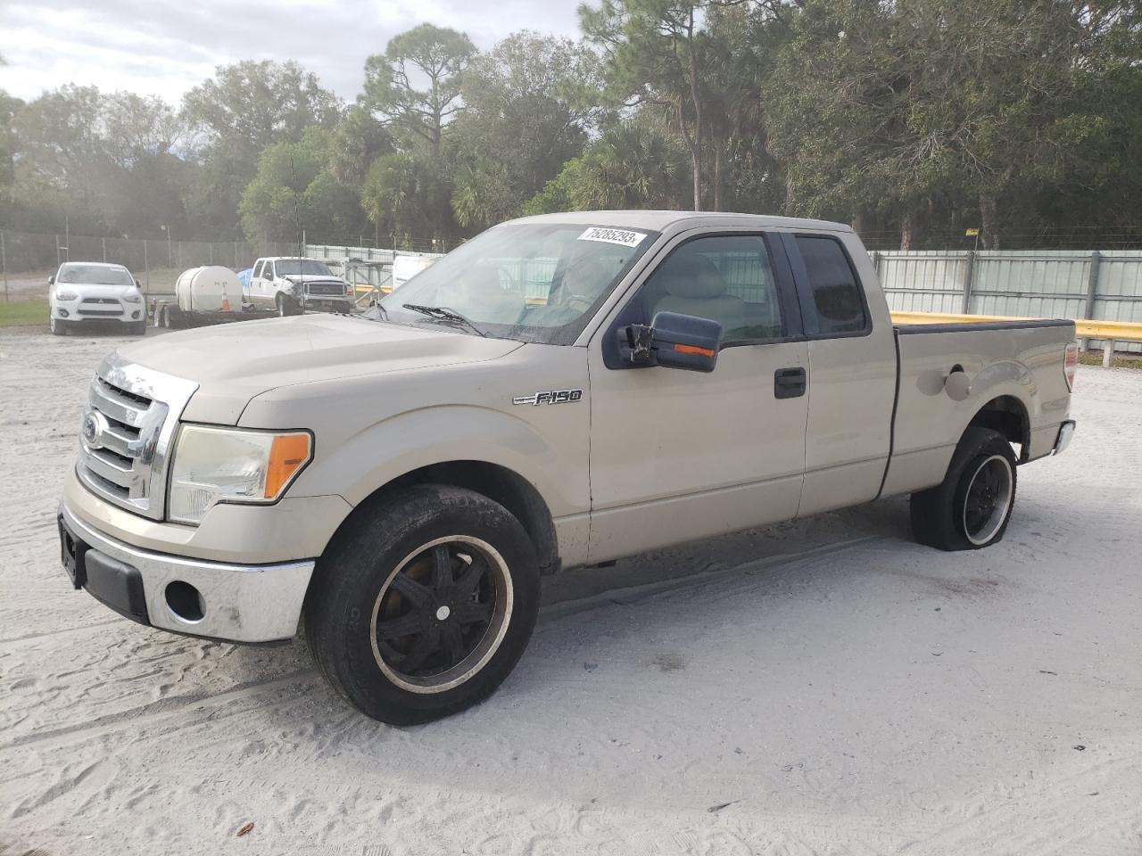 Photo 0 VIN: 1FTFX1CV4AFB10082 - FORD F-150 